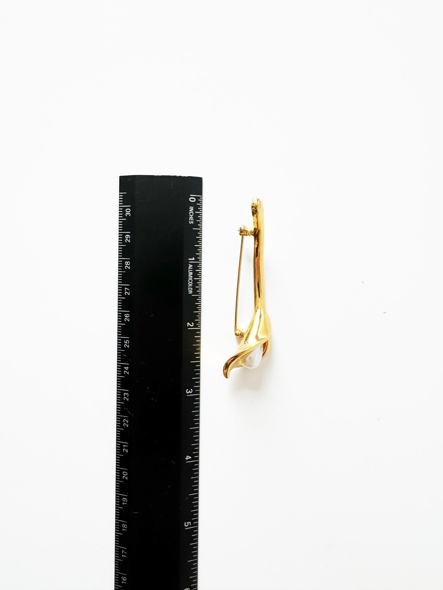 Vintage Gold Tiger Lilly Brooch with Pearl