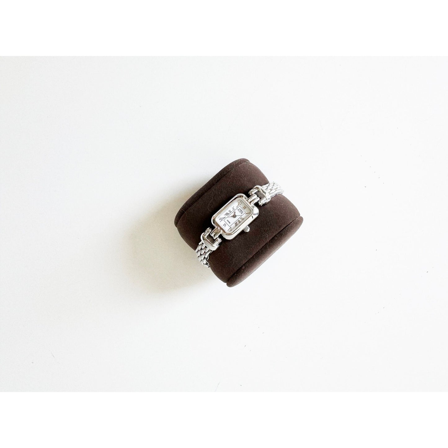 Vintage Silver Watch with Classic Design l Anne Klein