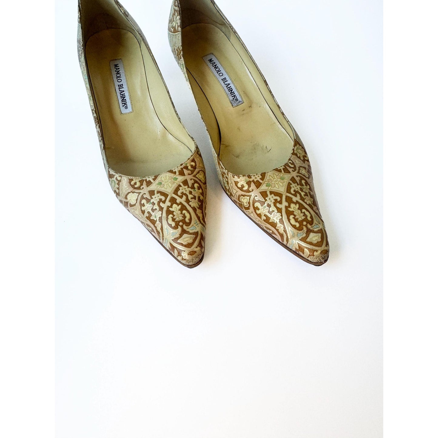Vintage Gold Manolo Blahnik pumps | EU 37.5