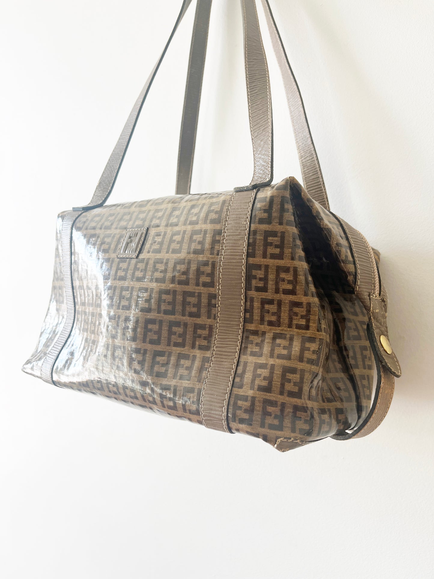 Vintage FENDI Logo Classic Handbag