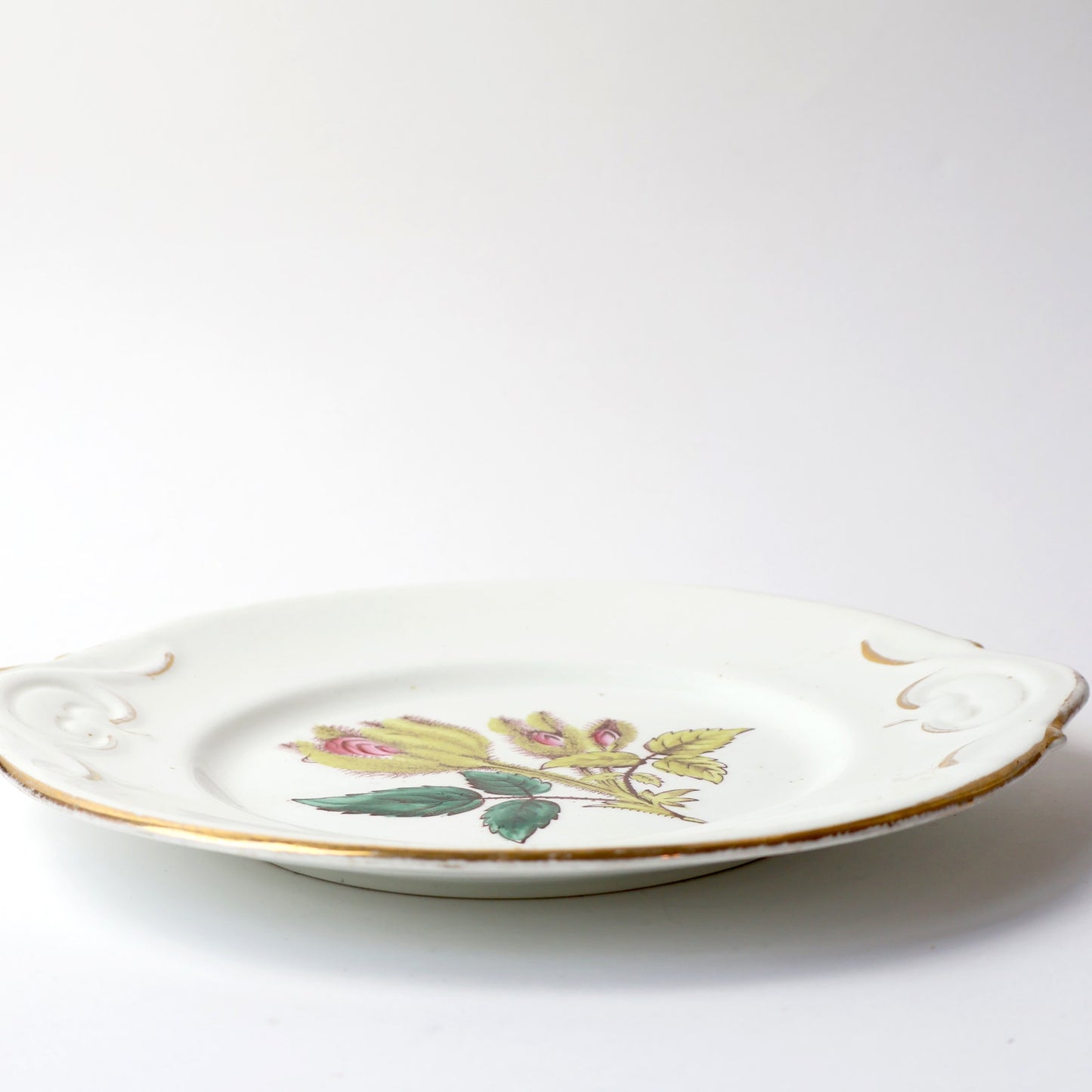 Antique Classic Flower Decorative Plate