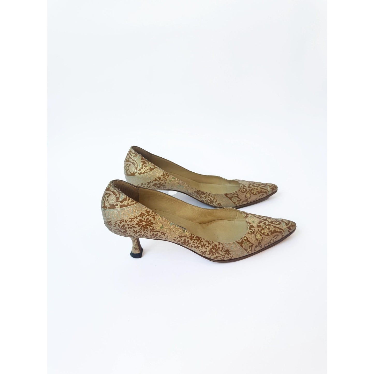 Vintage Gold Manolo Blahnik pumps | EU 37.5