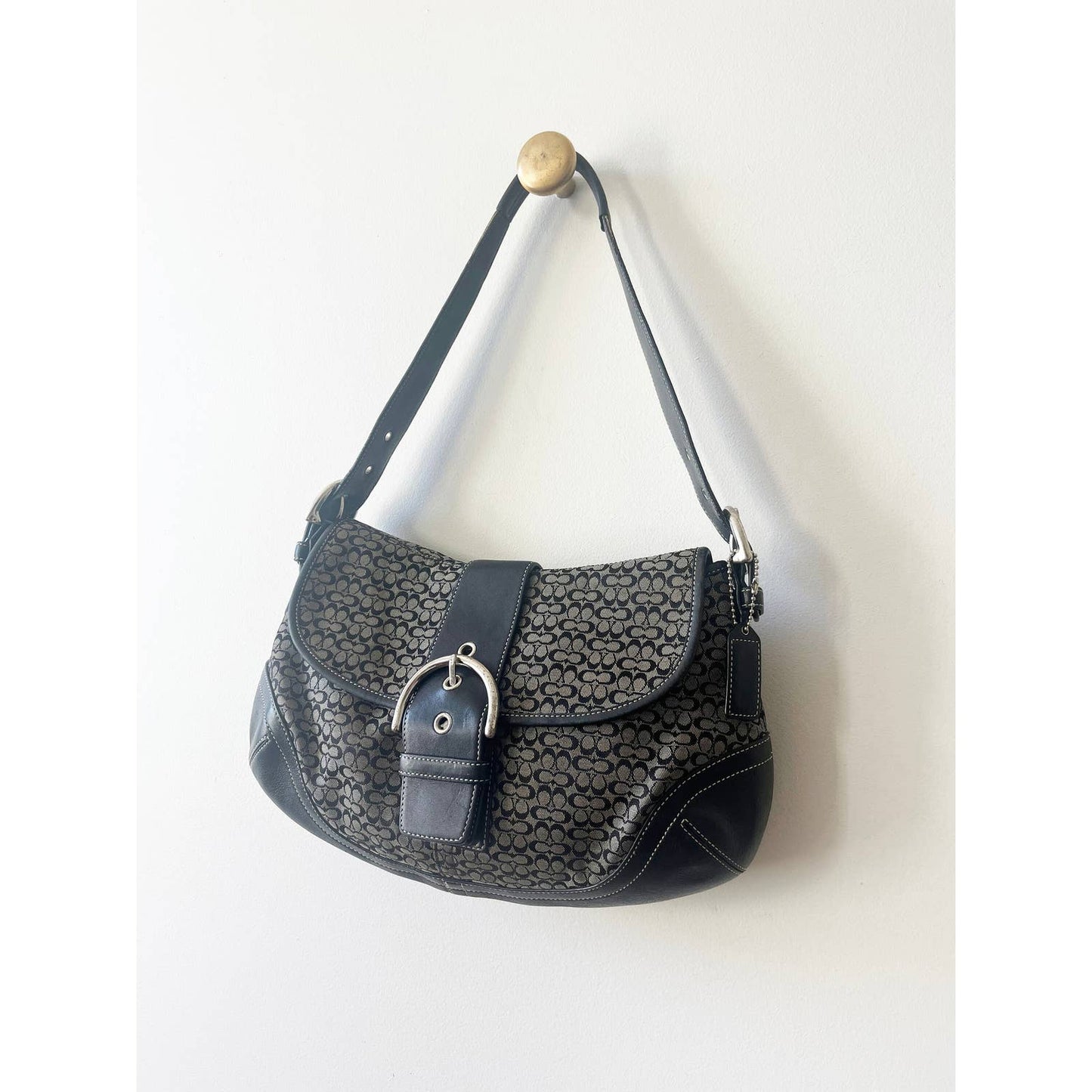 Black Leather Logo Y2k Coach Bag Grey With Buckle