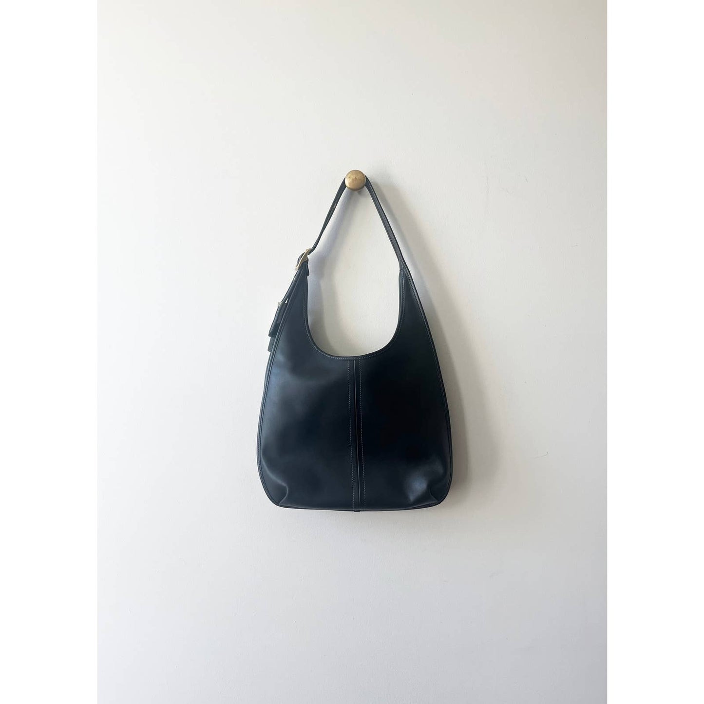 Ergo Coach Black Leather Hobo Handbag