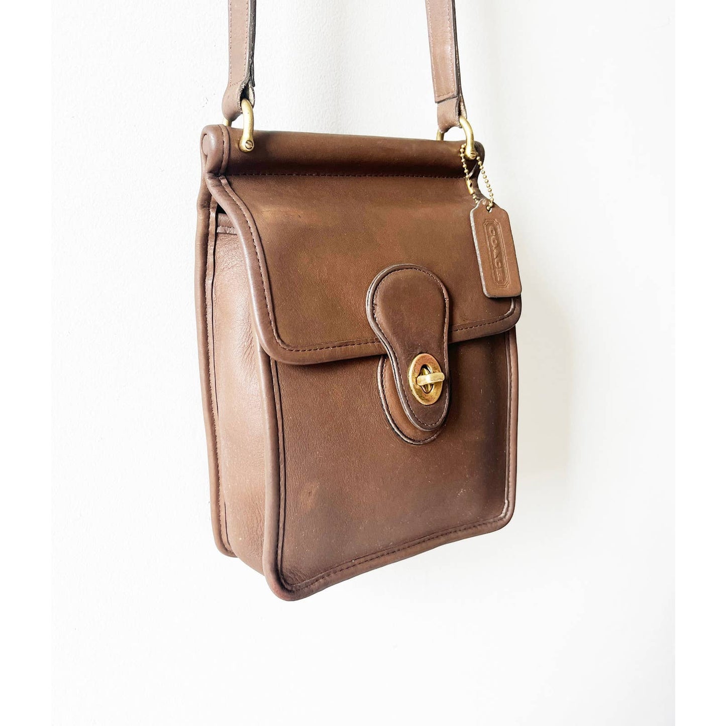 Vintage Coach Beige Murphy Bag | Small Leather Crossbody Bag No 9930