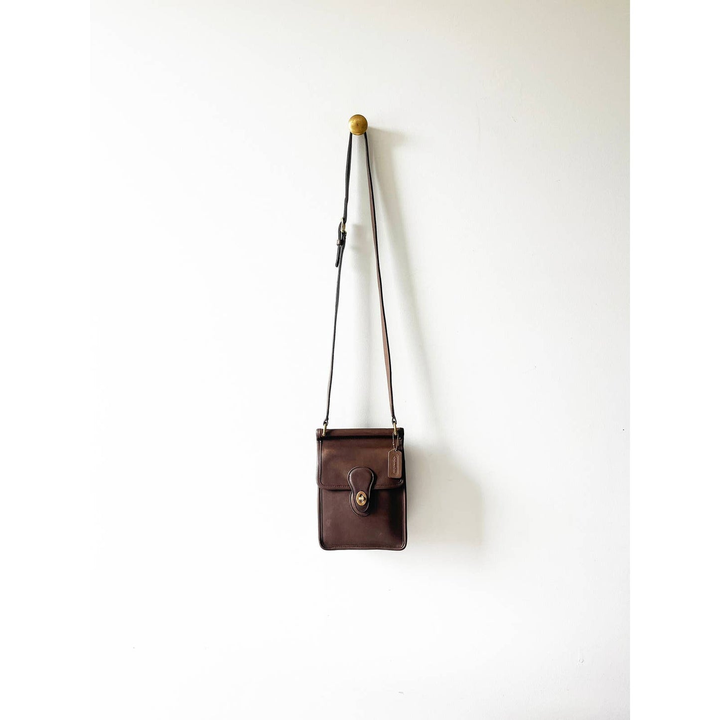 Vintage Coach Beige Murphy Bag | Small Leather Crossbody Bag No 9930