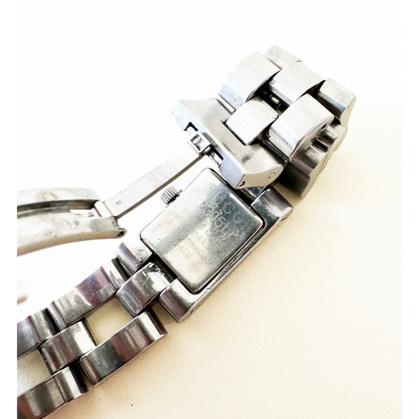 Vintage Gucci Silver Chain Bracelet Watch with Square Face