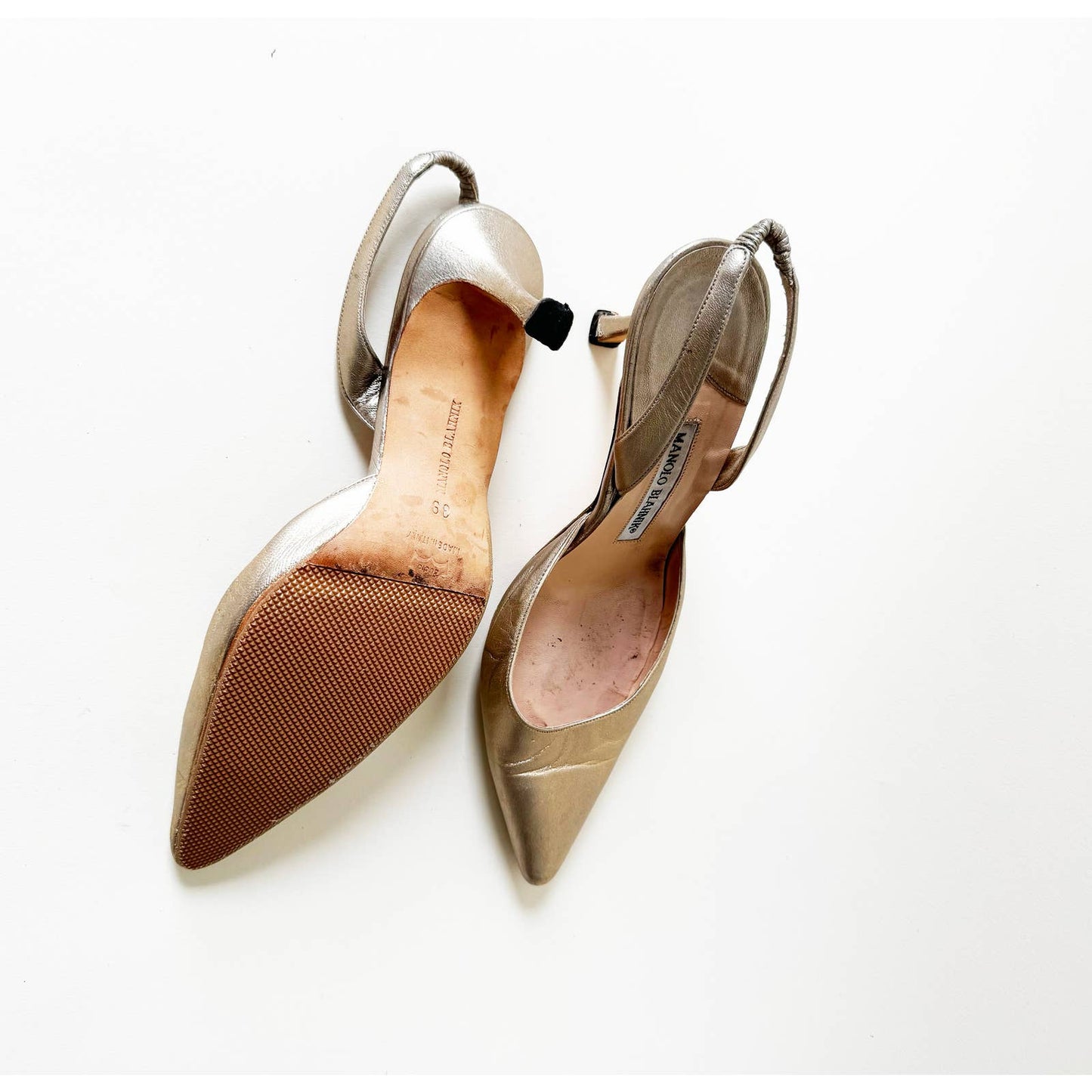Vintage Manolo Blahnik Gold Pointed Toe Slingback Heels | Size 8.5 US 39 IT