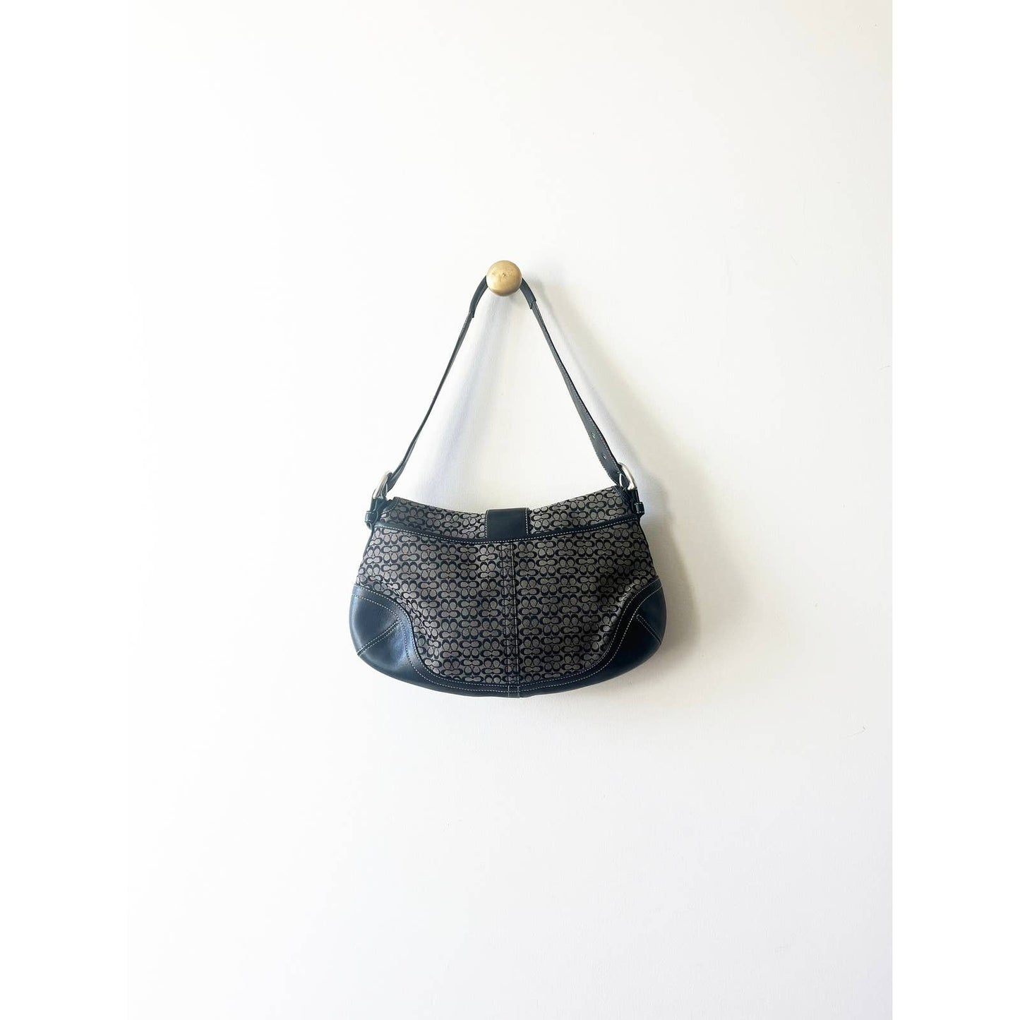 Black Leather Logo Y2k Coach Bag Grey With Buckle