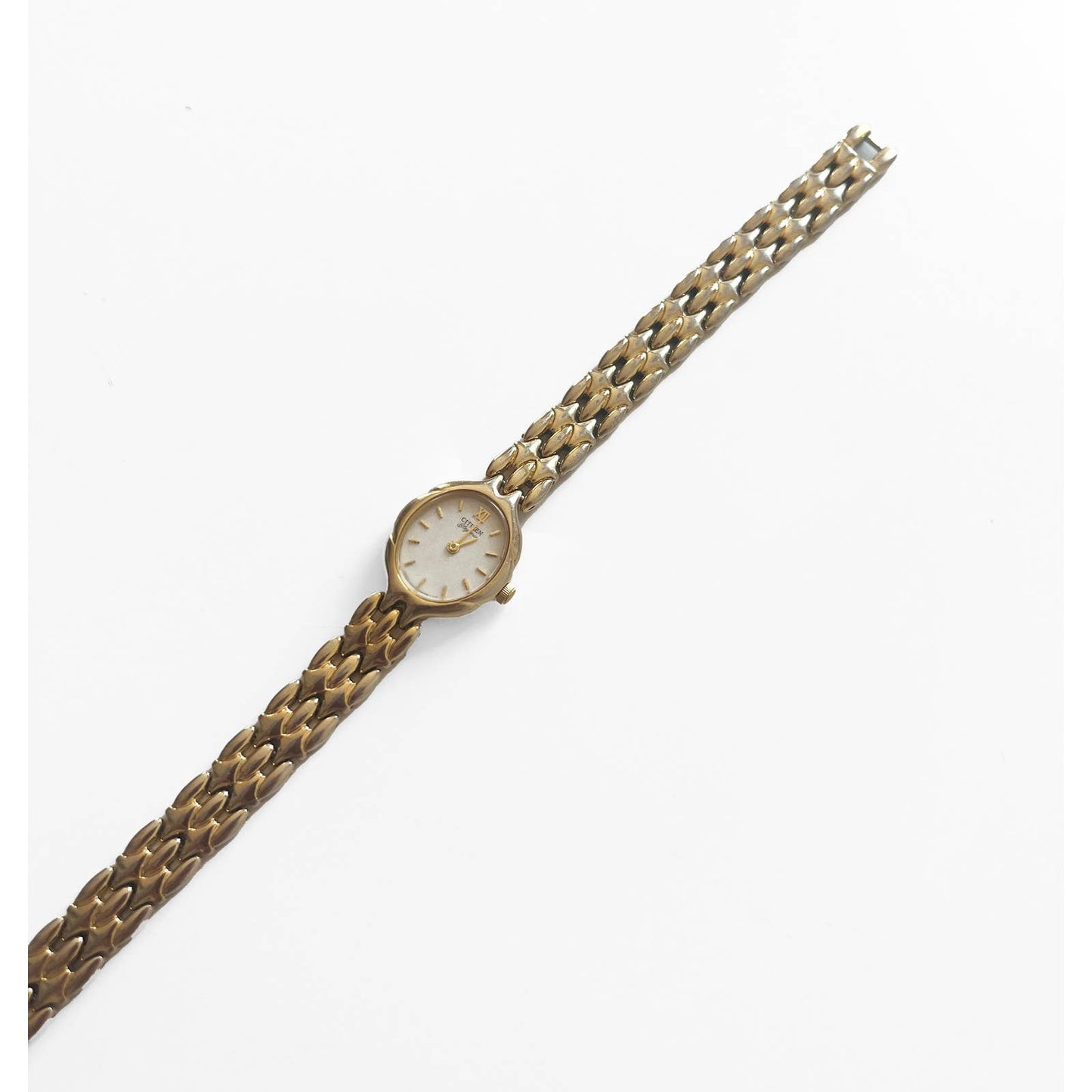 Vintage 90s Small Gold Watch with White Face | Citizen