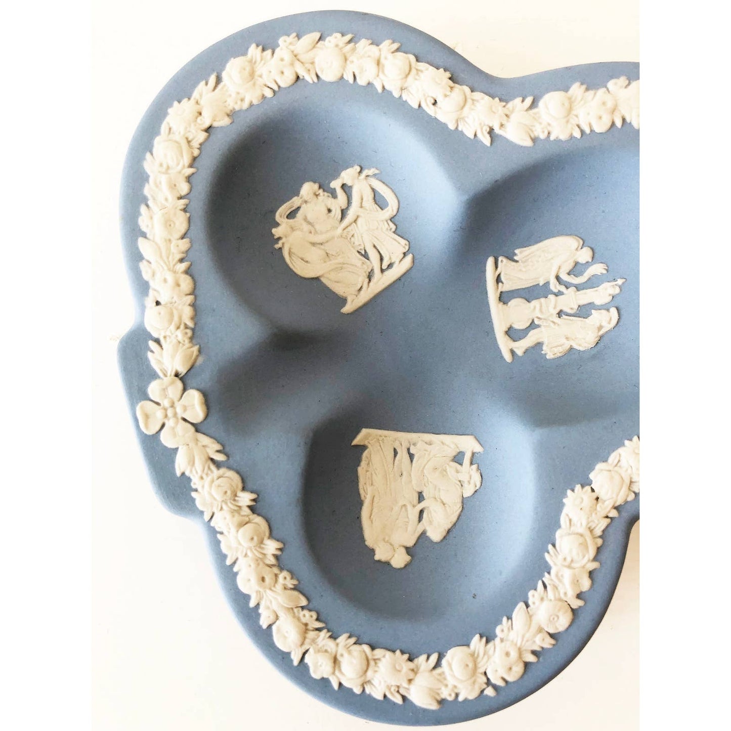 Pair of Vintage Wedgewood Blue Jasperware Club Clover and Heart