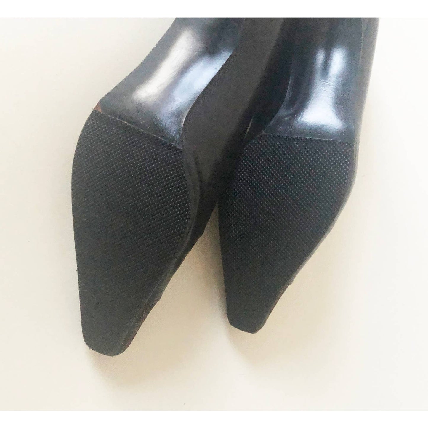 Vintage 90s Stuart Weitzman Pointed Toe Pumps Size 7.5