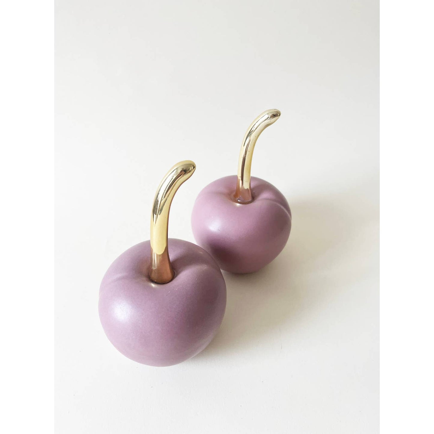 Vintage Cherry Shelf Decor