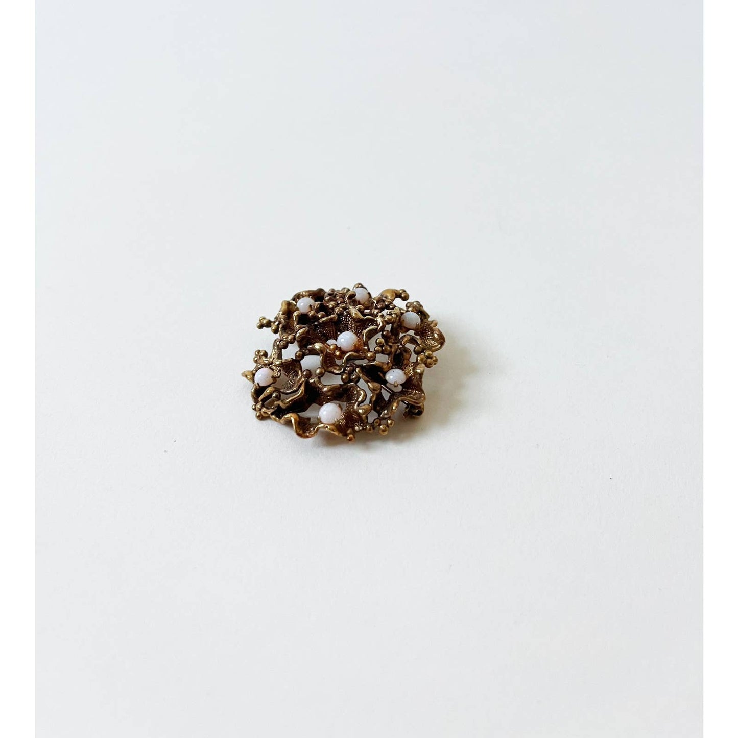 Vintage 10K Gold Opal Brooch