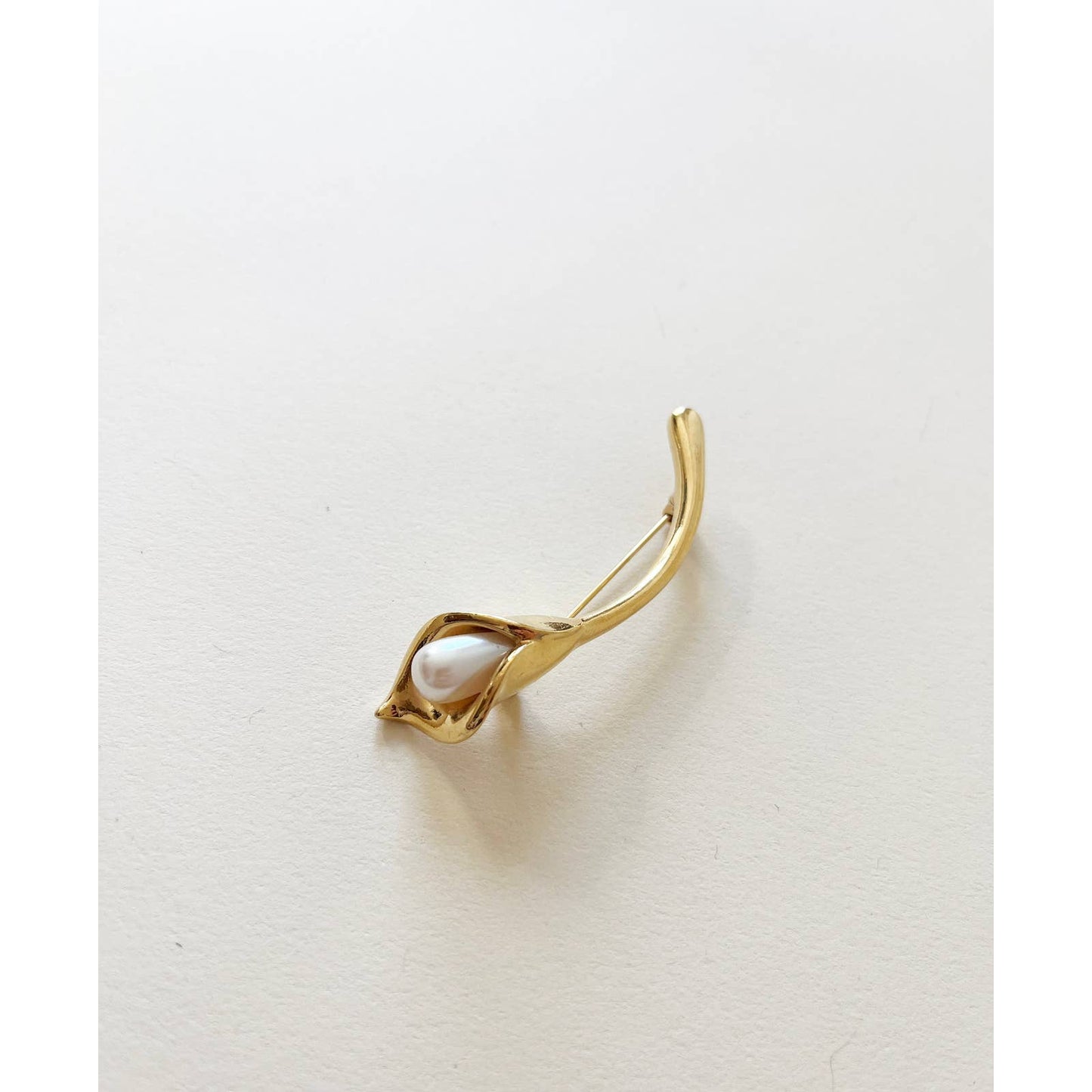 Vintage Gold Tiger Lilly Brooch with Pearl