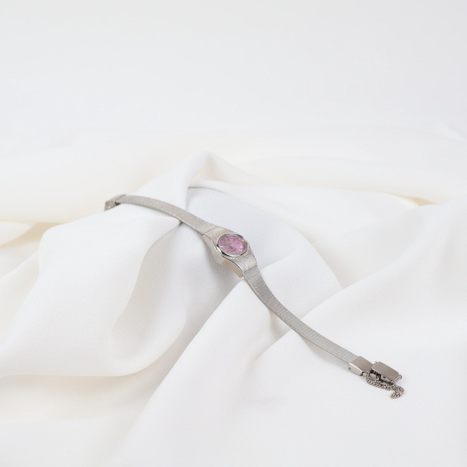 Vintage Activa Silver Tone Quartz Watch with Pink Face