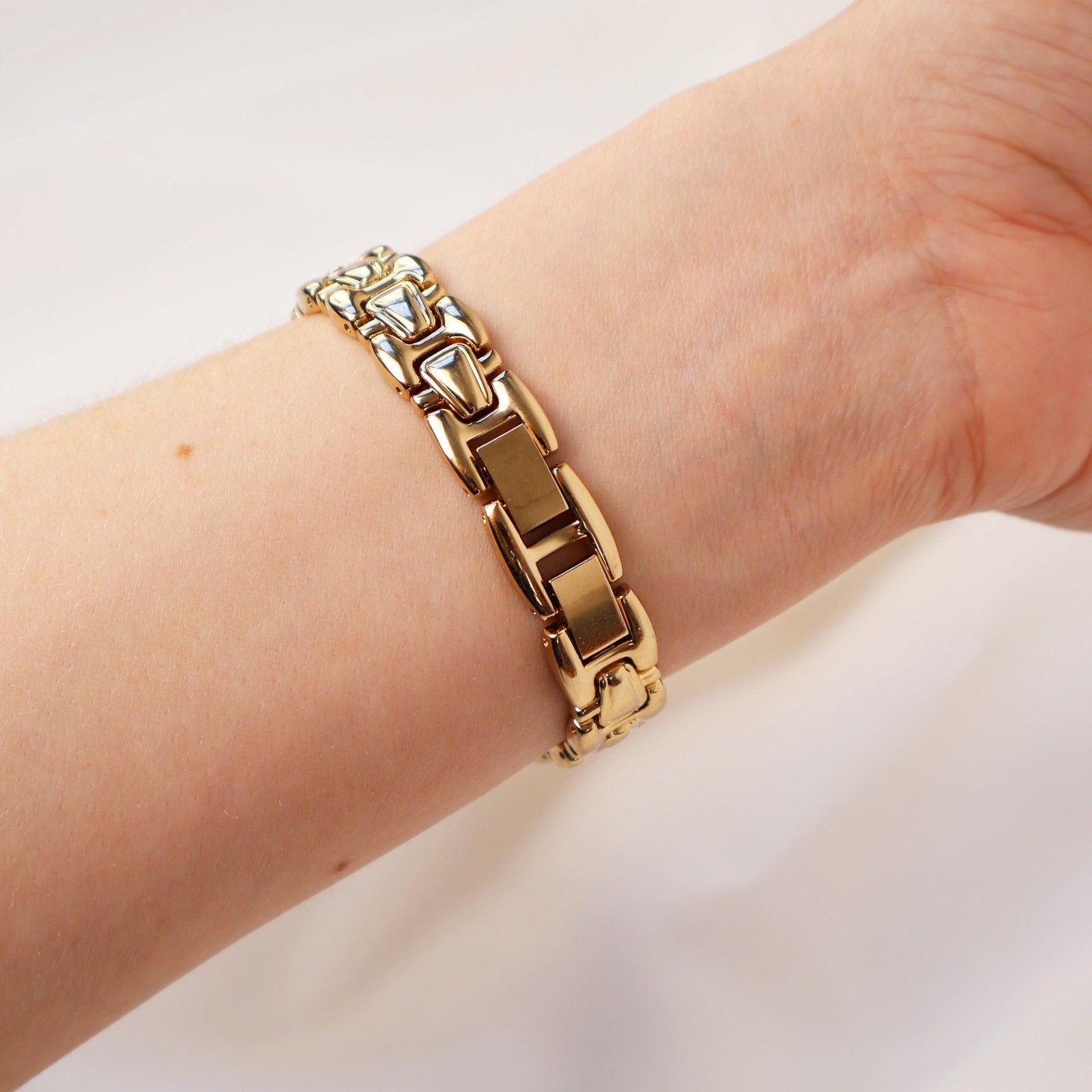 Vintage Gold Liz Claiborne Watch