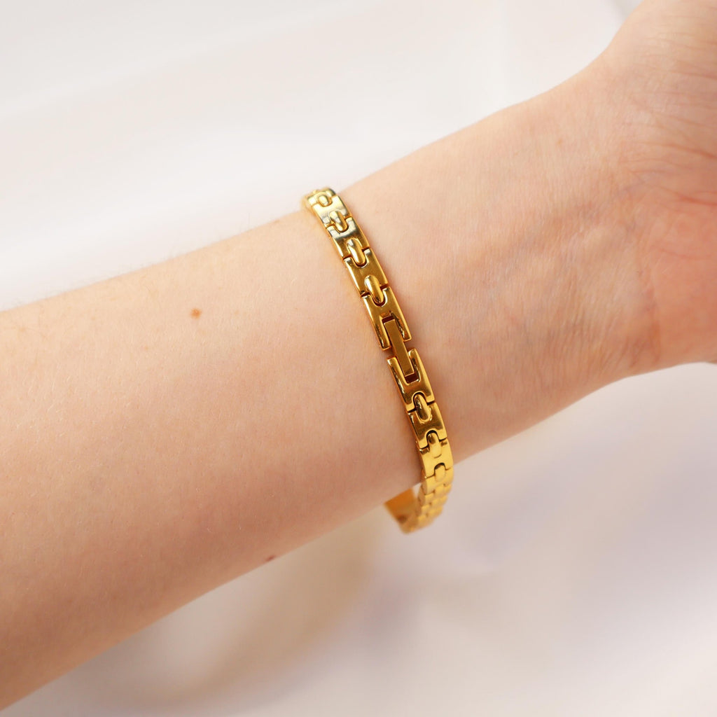 Vintage 18k Gold Plated Christian Gold Watch