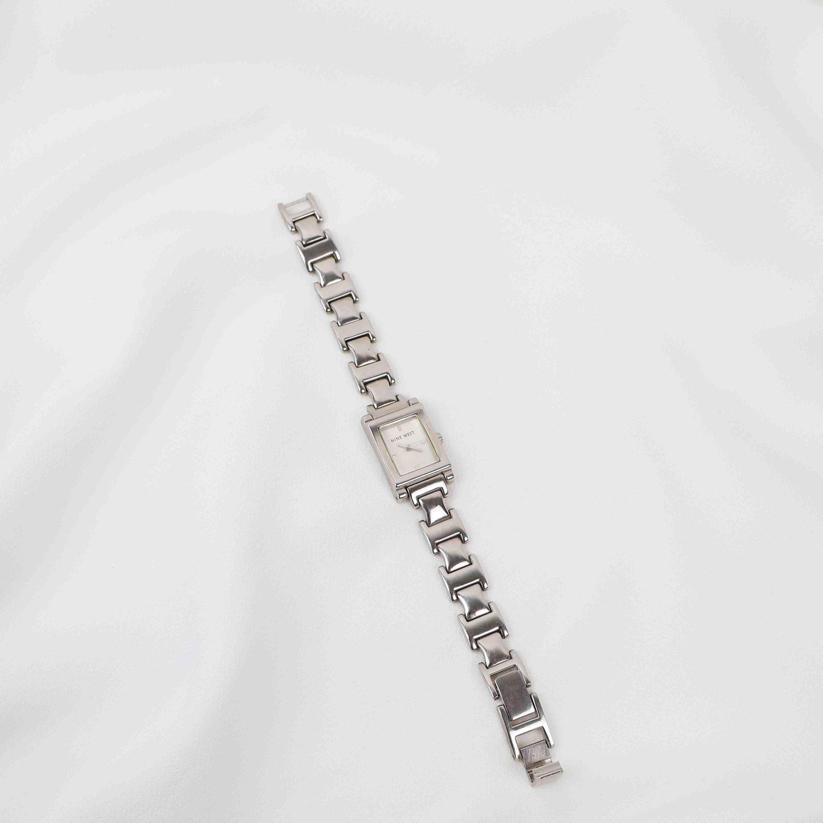 Vintage Nine West Square Face Watch – Silver Tone Bracelet (Working Battery)