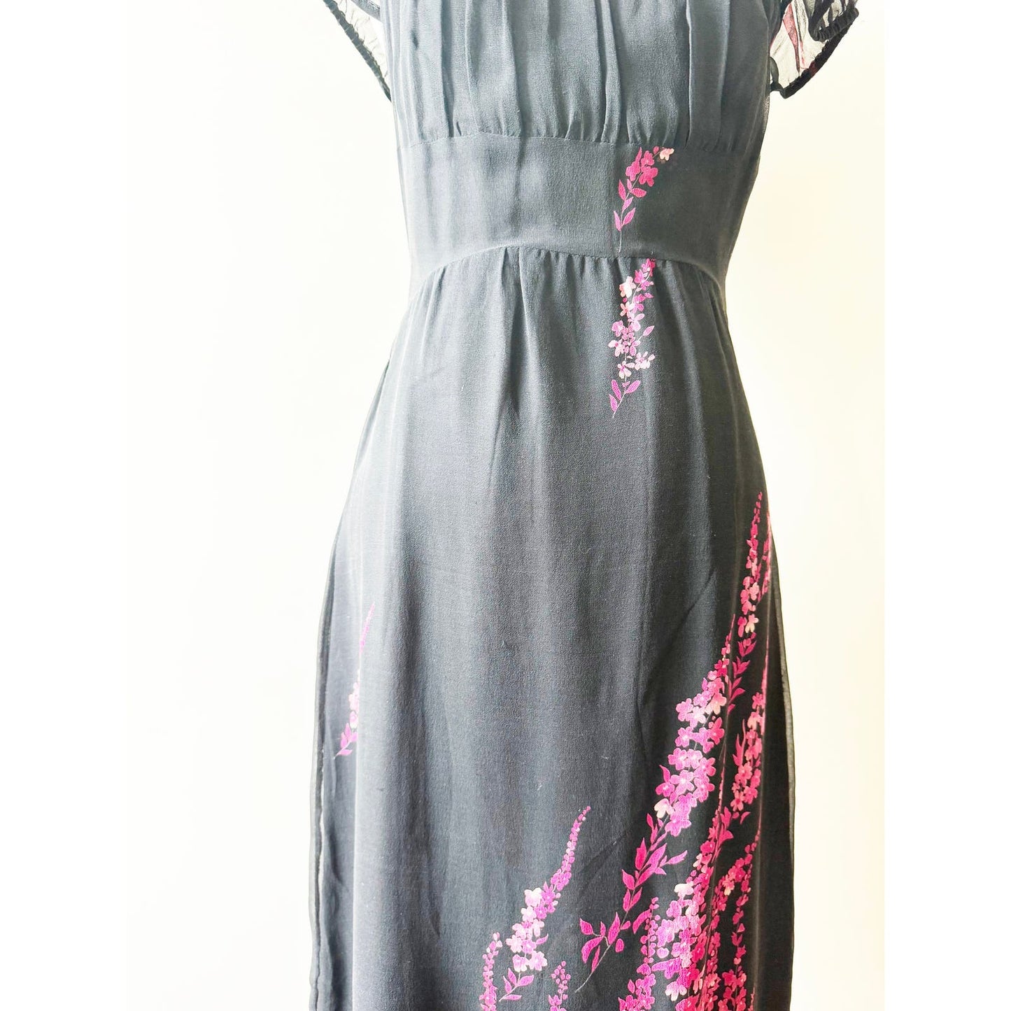 Y2k ANNA SUI Classic Black Floral Dress with Shoulder Poof | Size 2