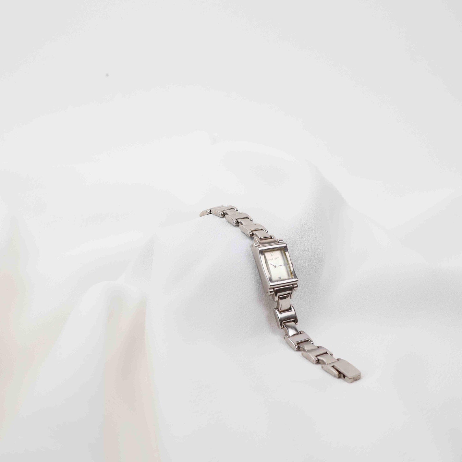 Vintage Nine West Square Face Watch – Silver Tone Bracelet (Working Battery)