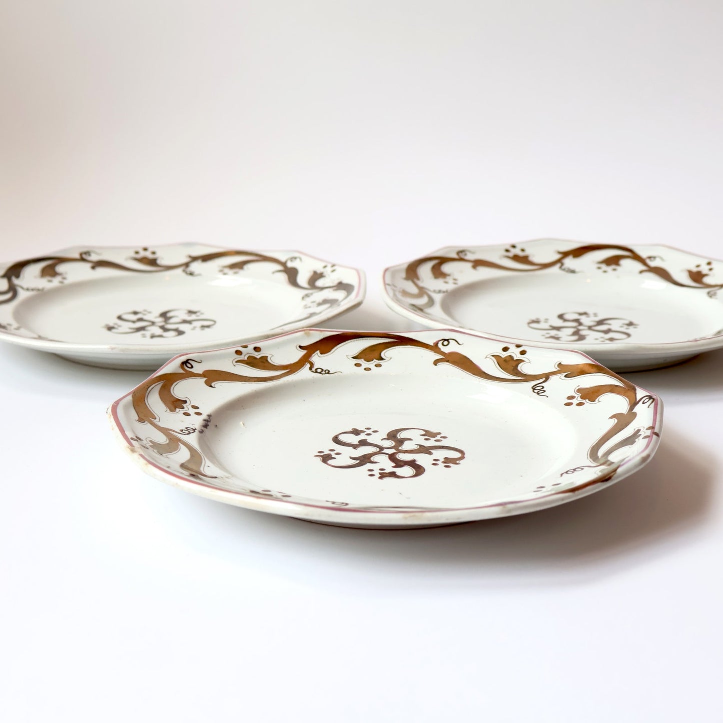 Antique Classic Decorative Plate