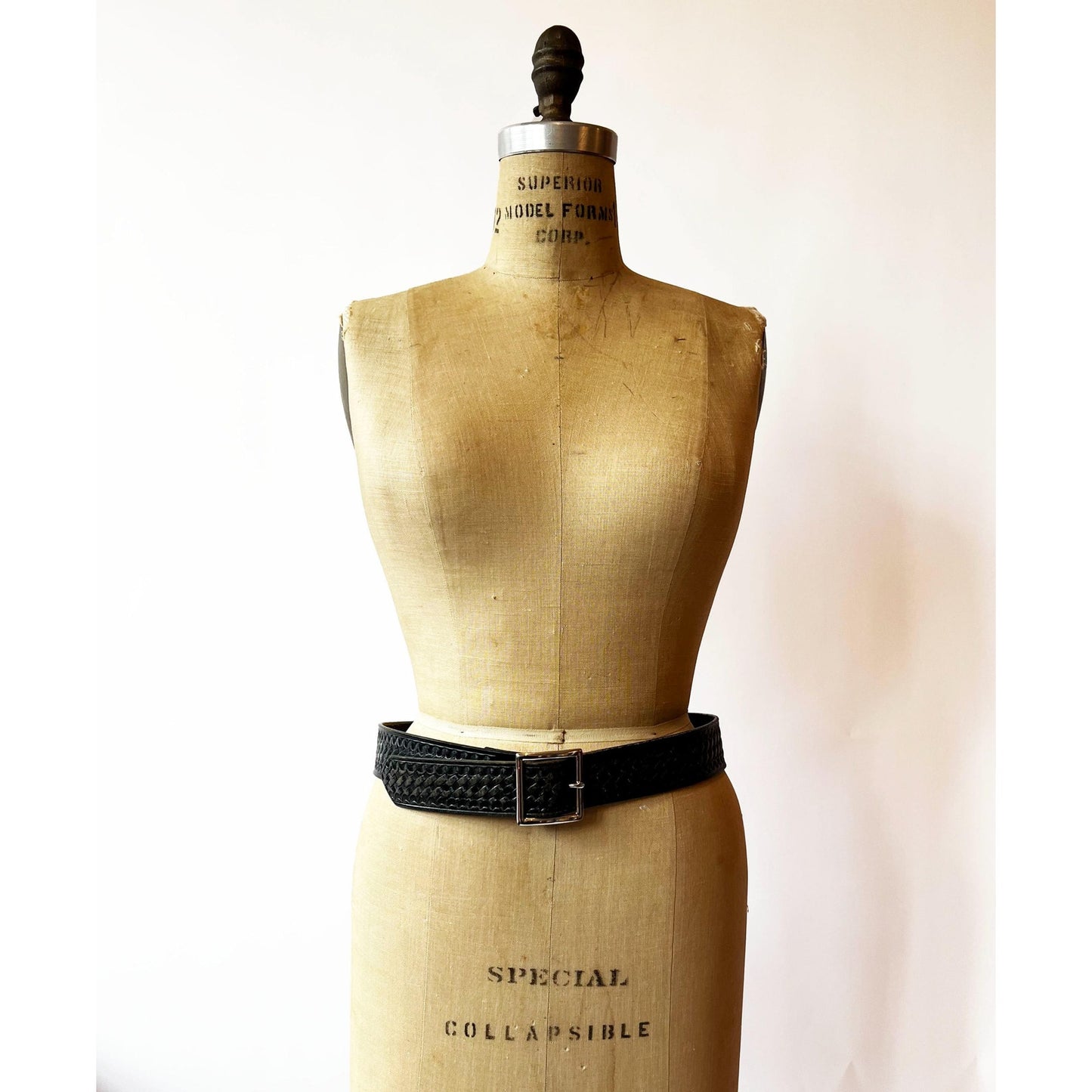 Vintage Black Genuine Leather Texture Embossed Belt