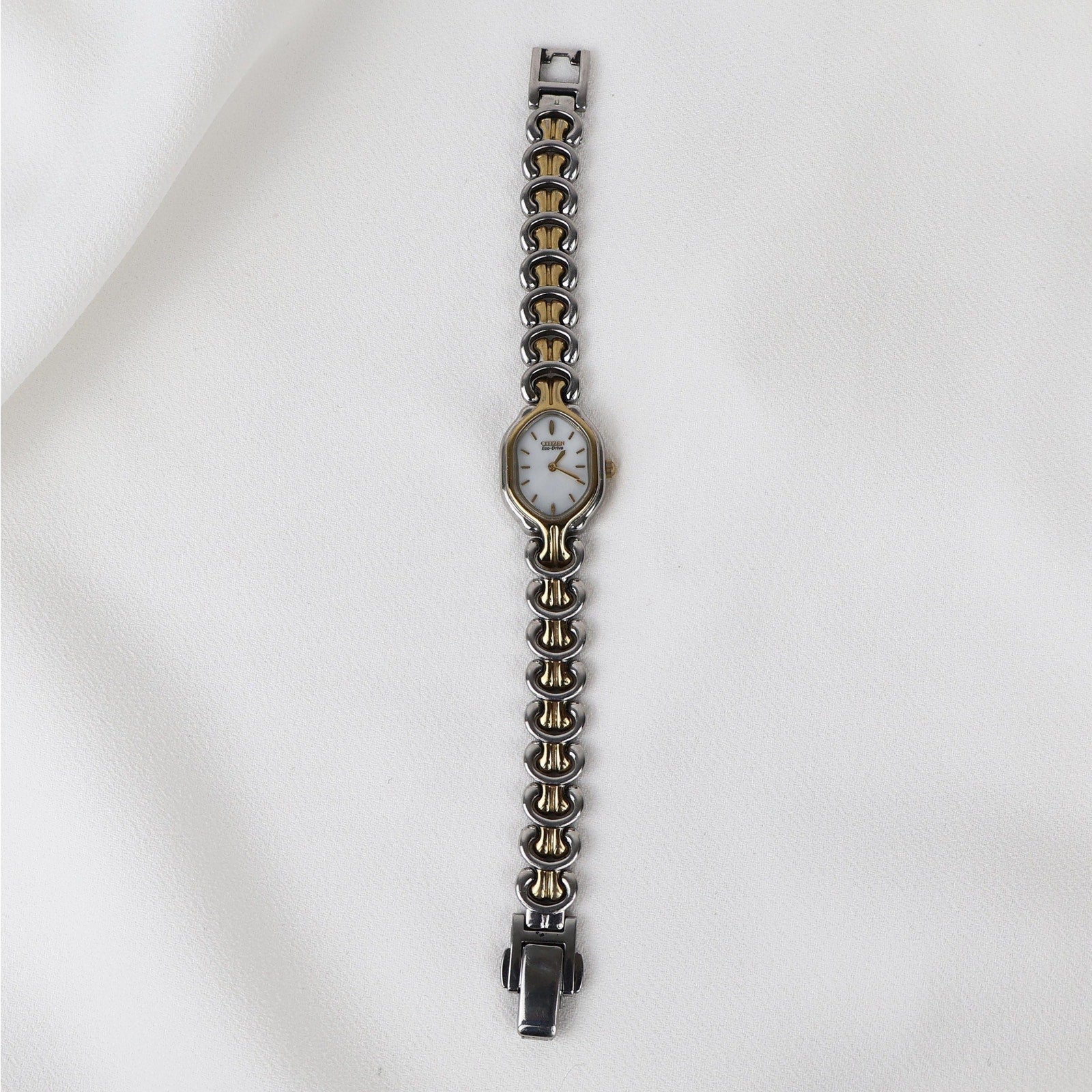 Stunning Vintage Two Tone Citizen Watch