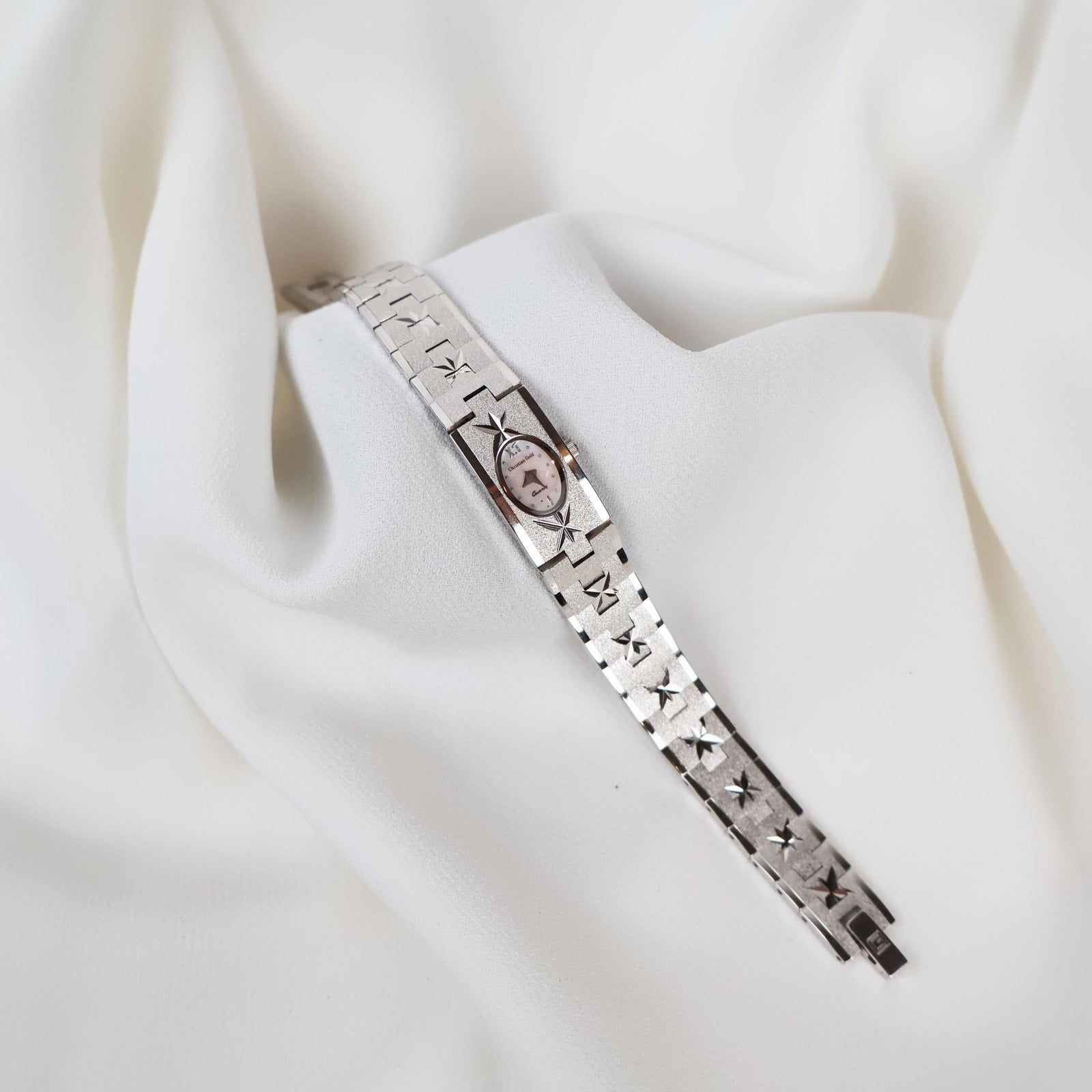 Vintage 18k White Gold Plated Christian Gold Star Engraved Watch