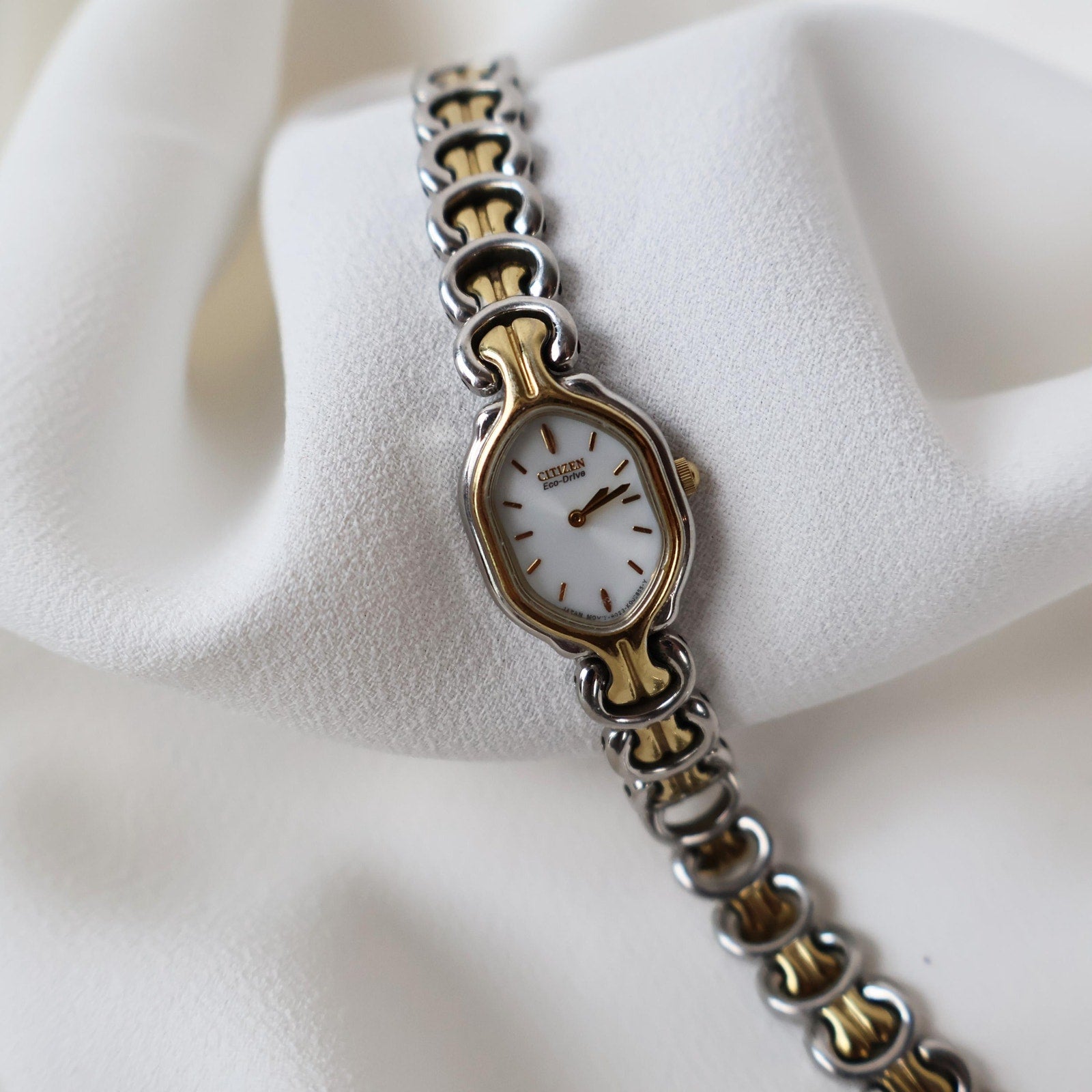 Stunning Vintage Two Tone Citizen Watch
