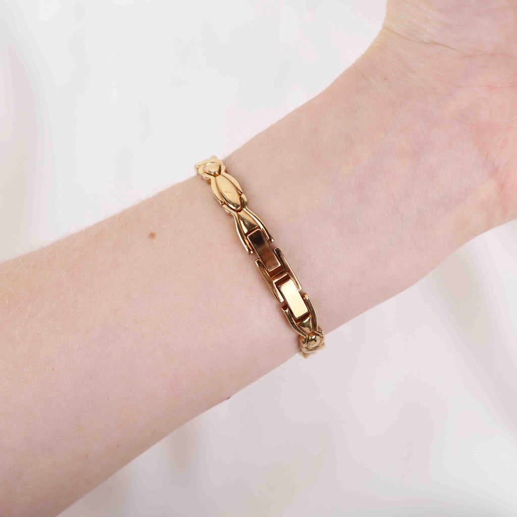 Vintage Seiko Round Face Watch – Gold Tone Rope Style Bracelet (Working Battery)