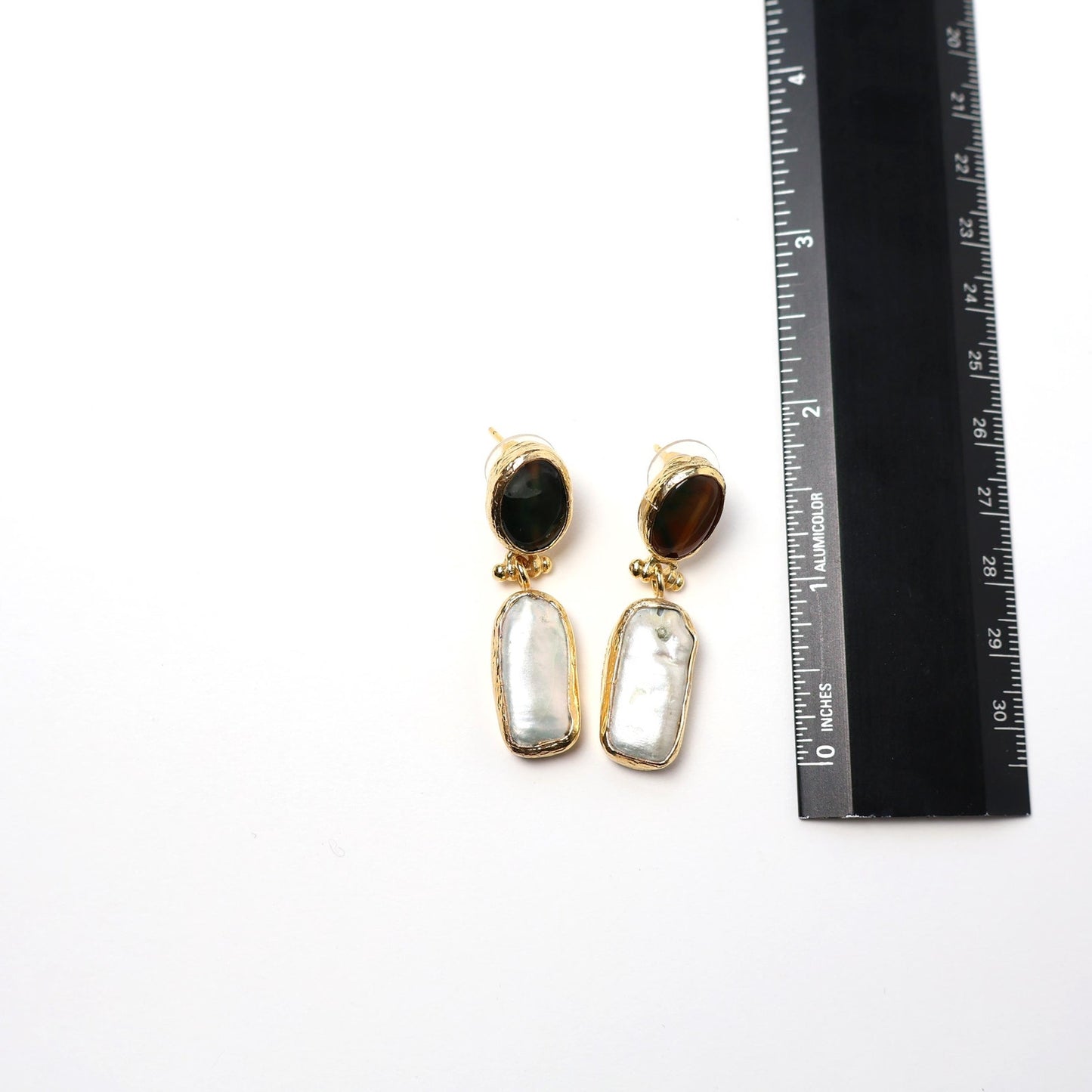 Eclectic Inventory Gold Toned Natural Stone Drop Earrings | Agate and Baroque Pearl Style