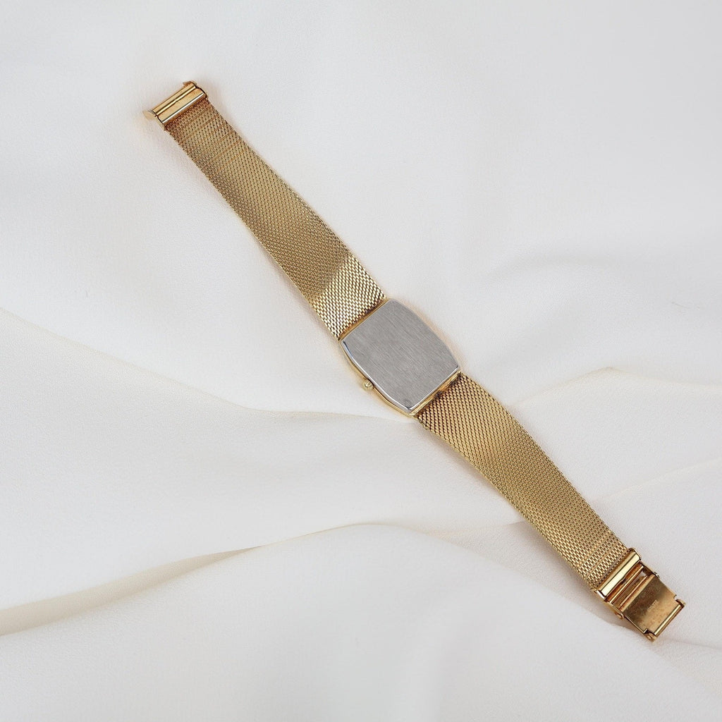 Stunning Vintage Gold Tone Nicolet Watch in Working Condition