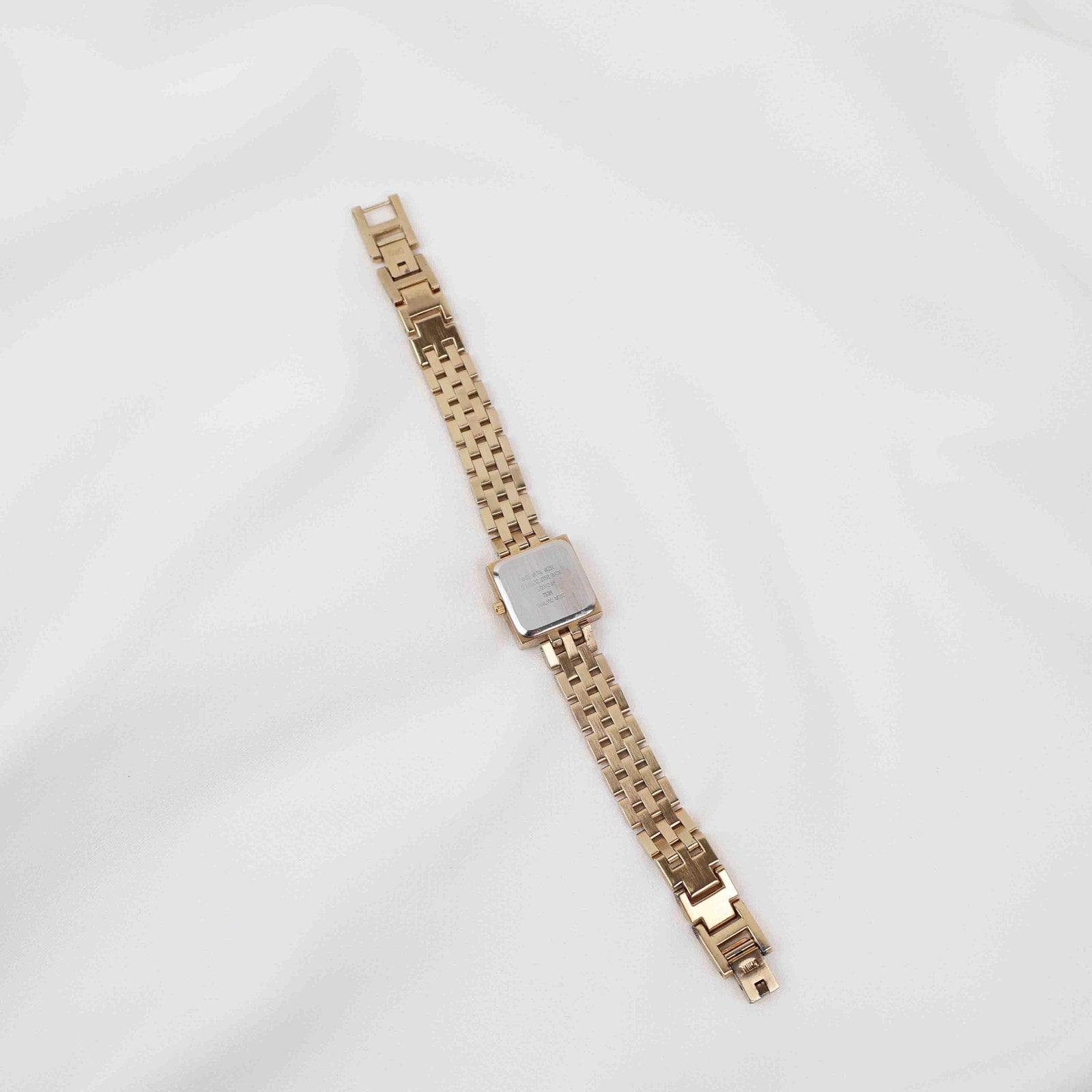 Vintage Armitron Square Face Watch – Gold Tone Bracelet (Working Battery)