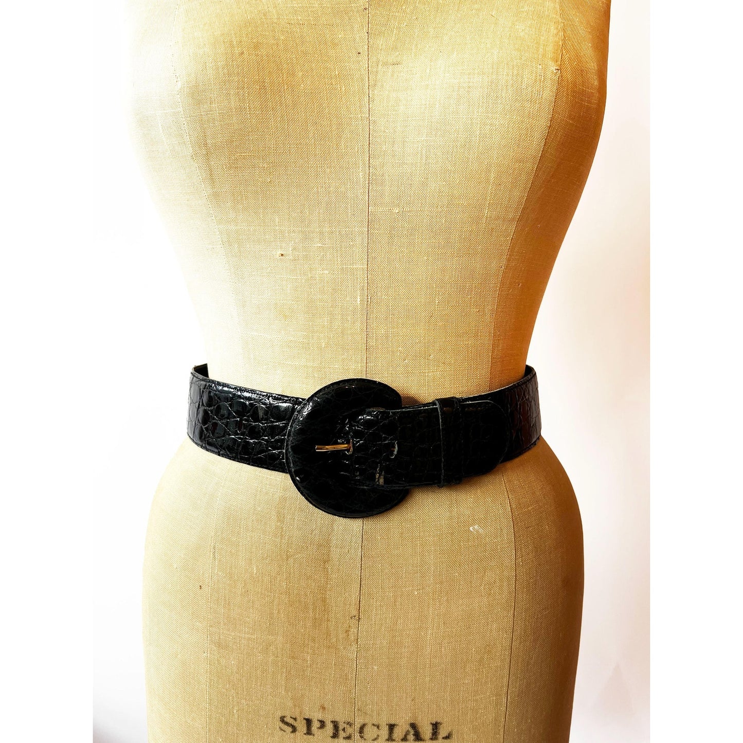 Vintage Black Genuine Leather Alligator Texture Belt