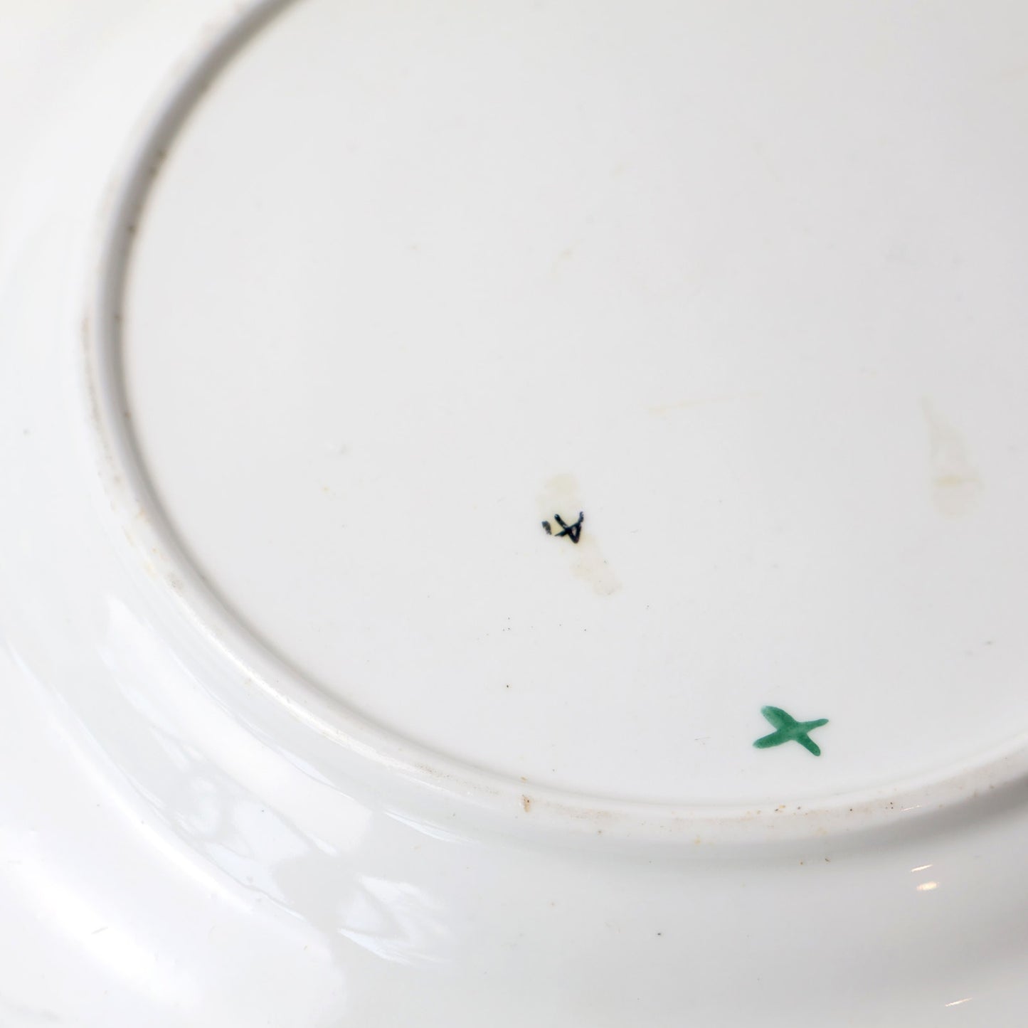 Antique Classic Flower Decorative Plate
