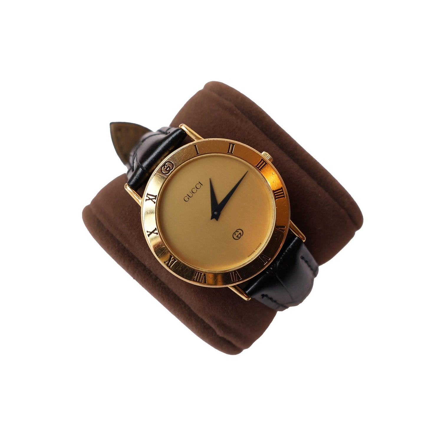 Vintage Gucci Gold Circle Face Watch with Leather Band | GUCCI