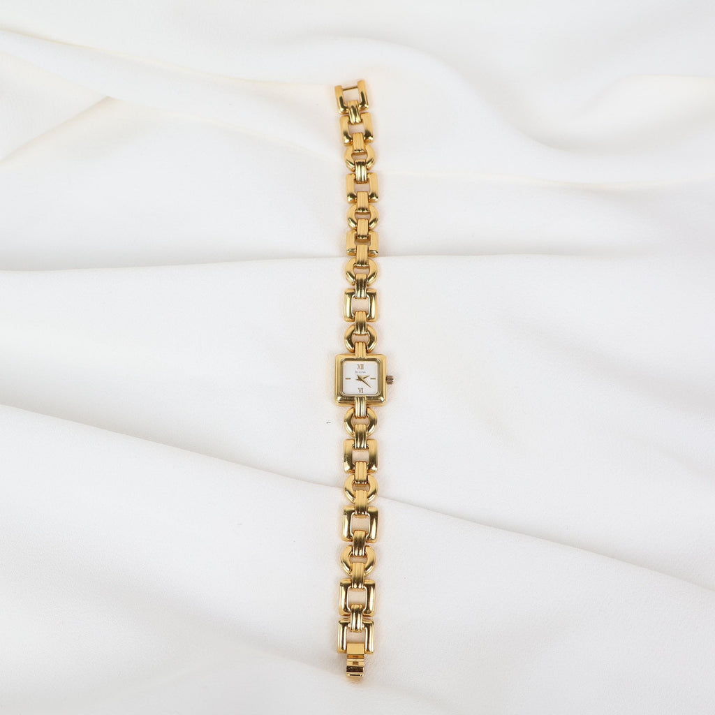 Stunning Vintage Gold Tone Bulova Watch with Square Face
