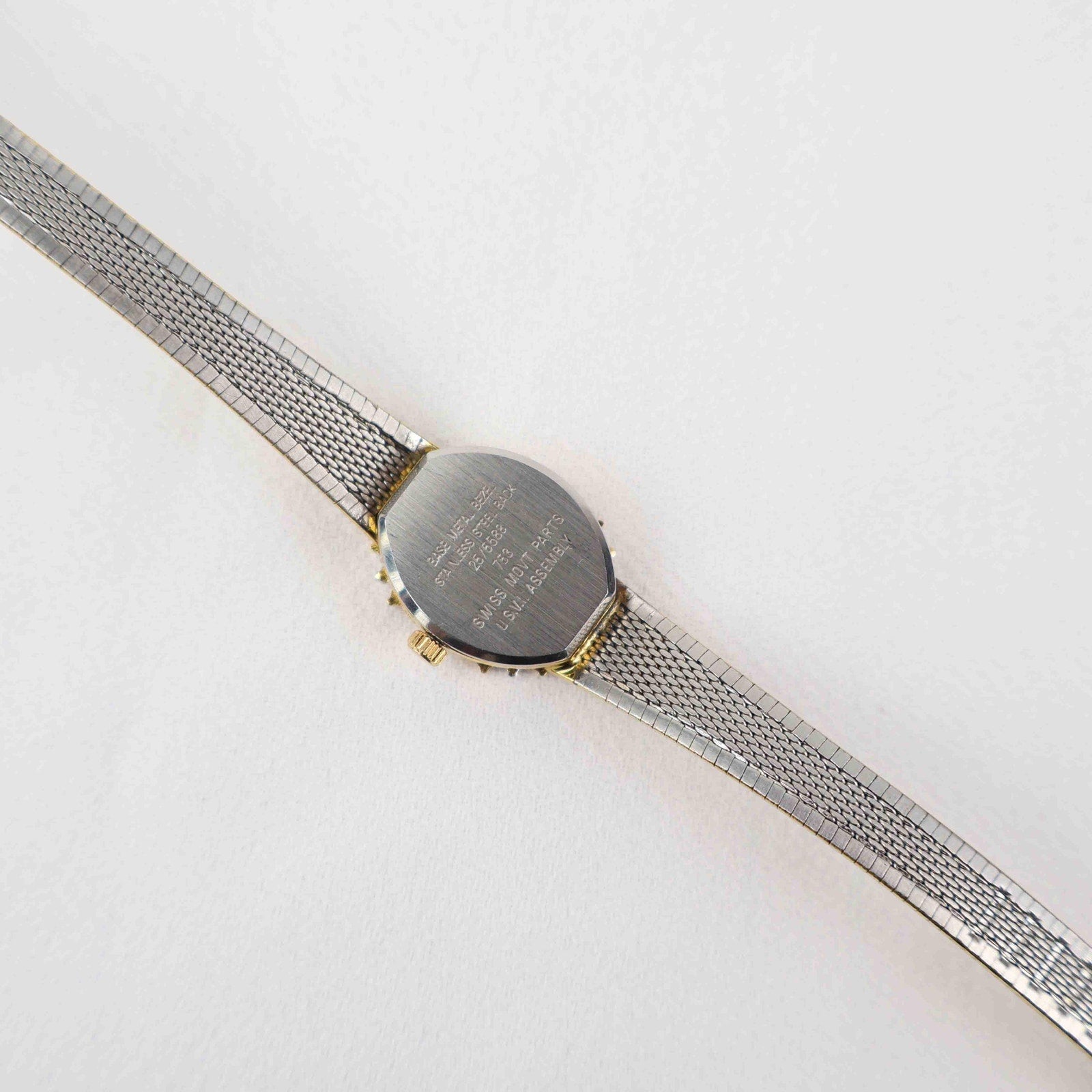 Vintage Armitron Oval Face Watch – Gold Tone Bracelet (Working Battery)