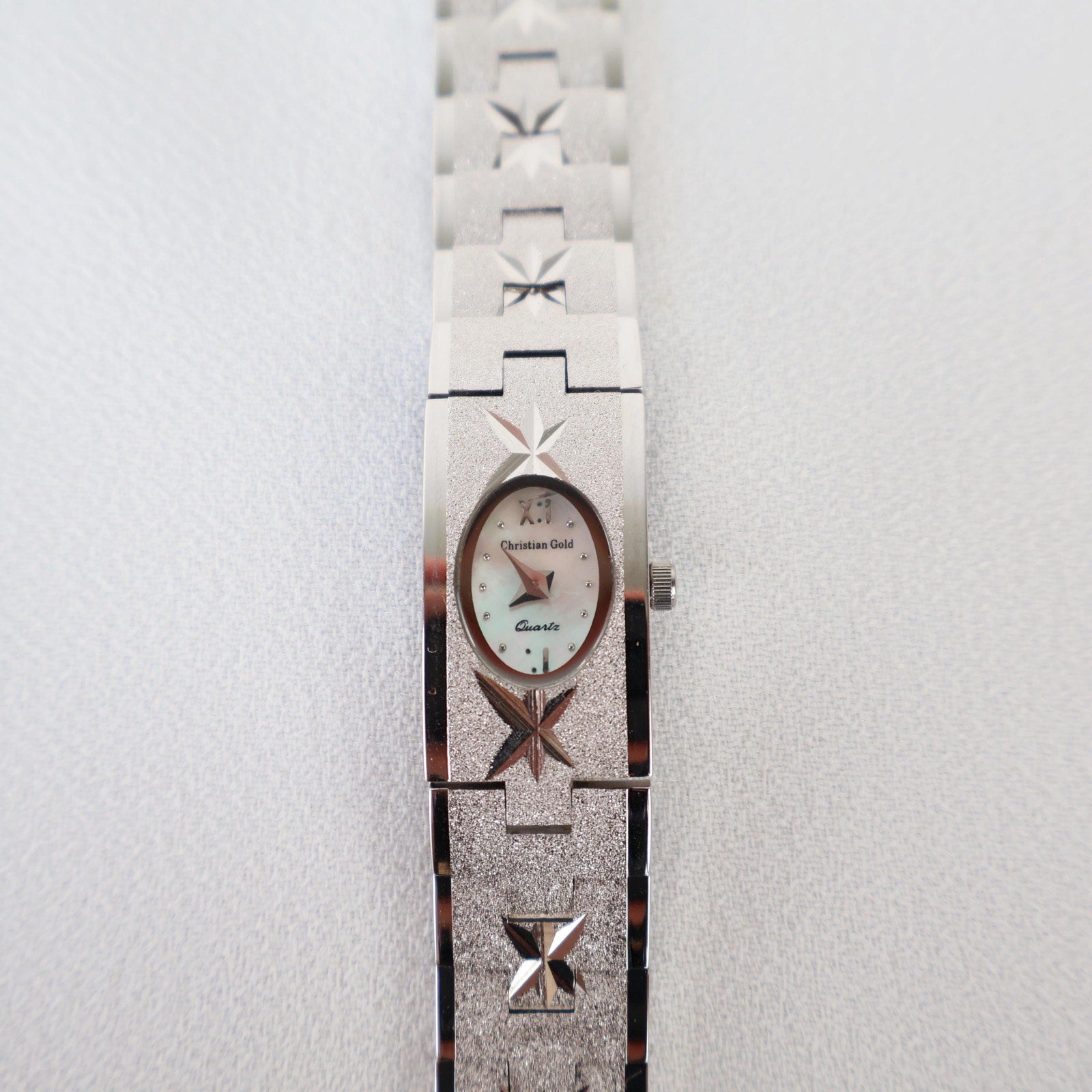 Vintage 18k White Gold Plated Christian Gold Star Engraved Watch
