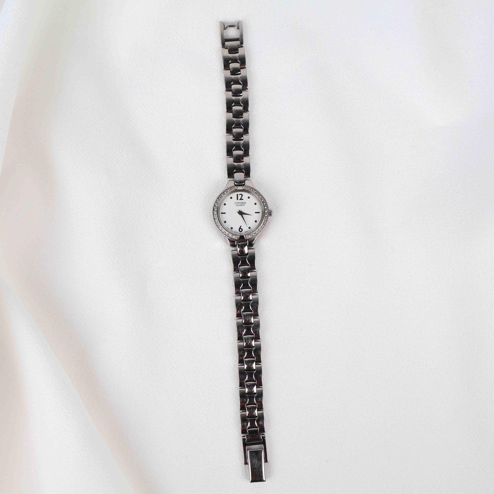 Vintage Silver Citizen Watch with Round Face, Japanese Movement