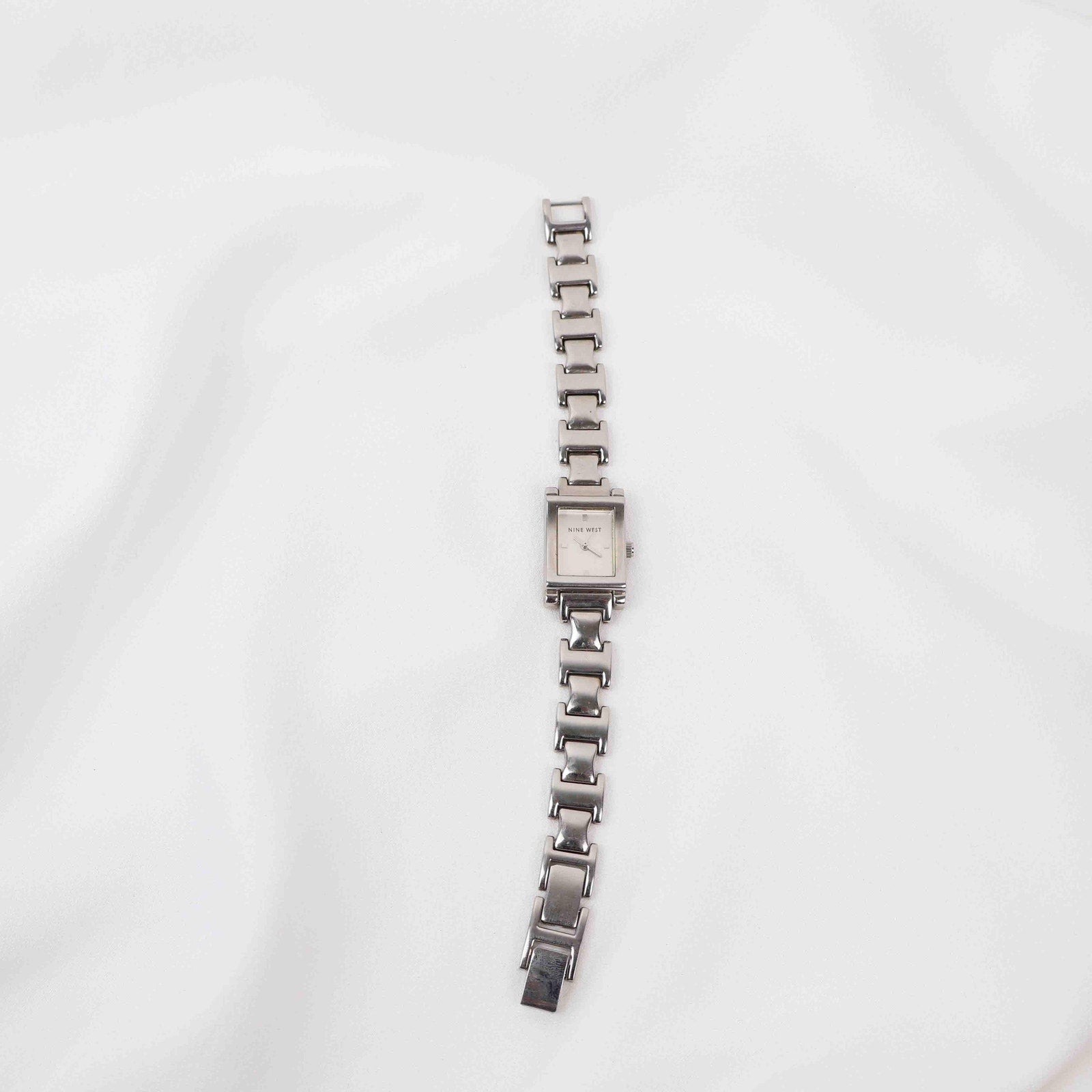 Vintage Nine West Square Face Watch – Silver Tone Bracelet (Working Battery)