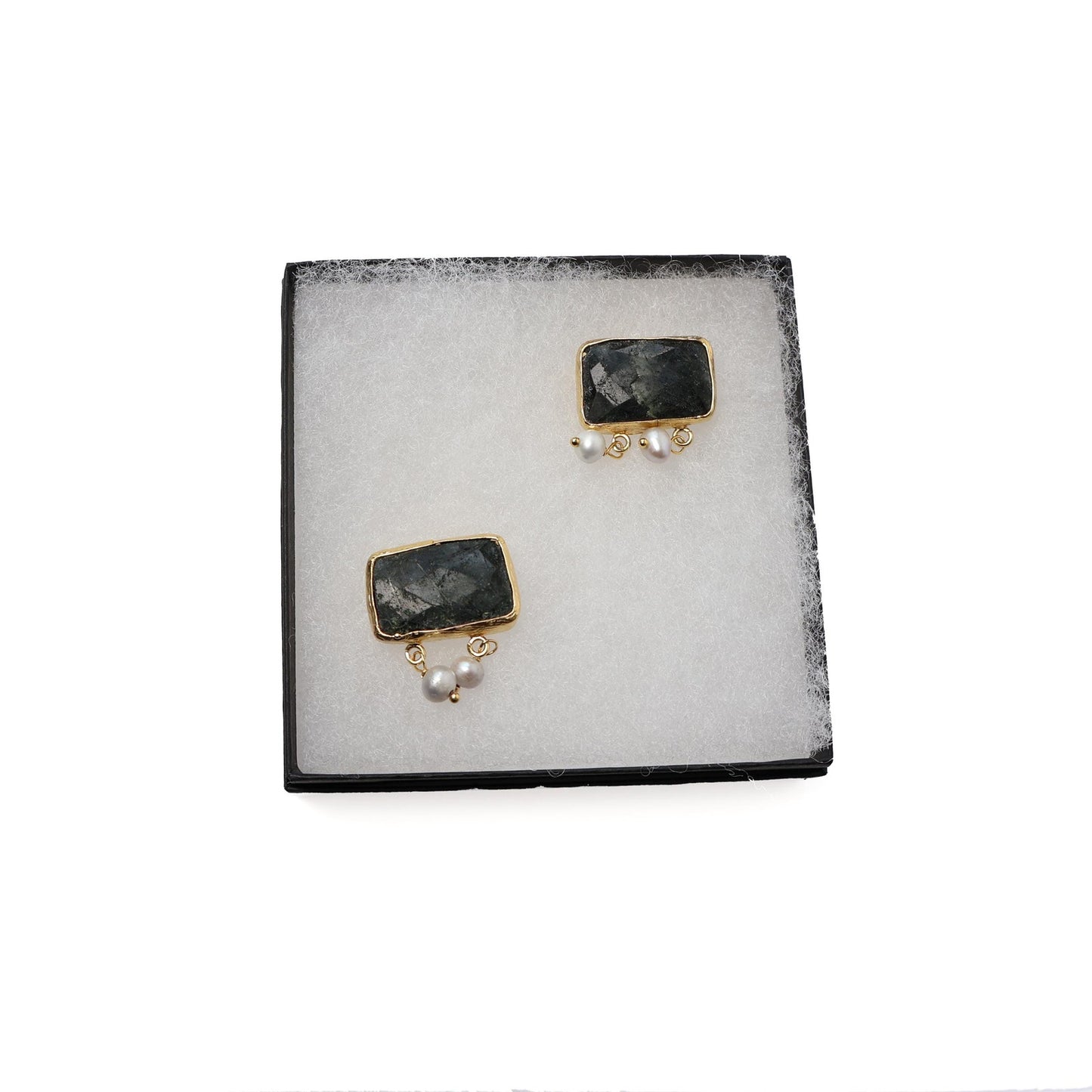 Eclectic Inventory Gold Toned Natural Stone Earrings with Pearl Drop | Jasper Style