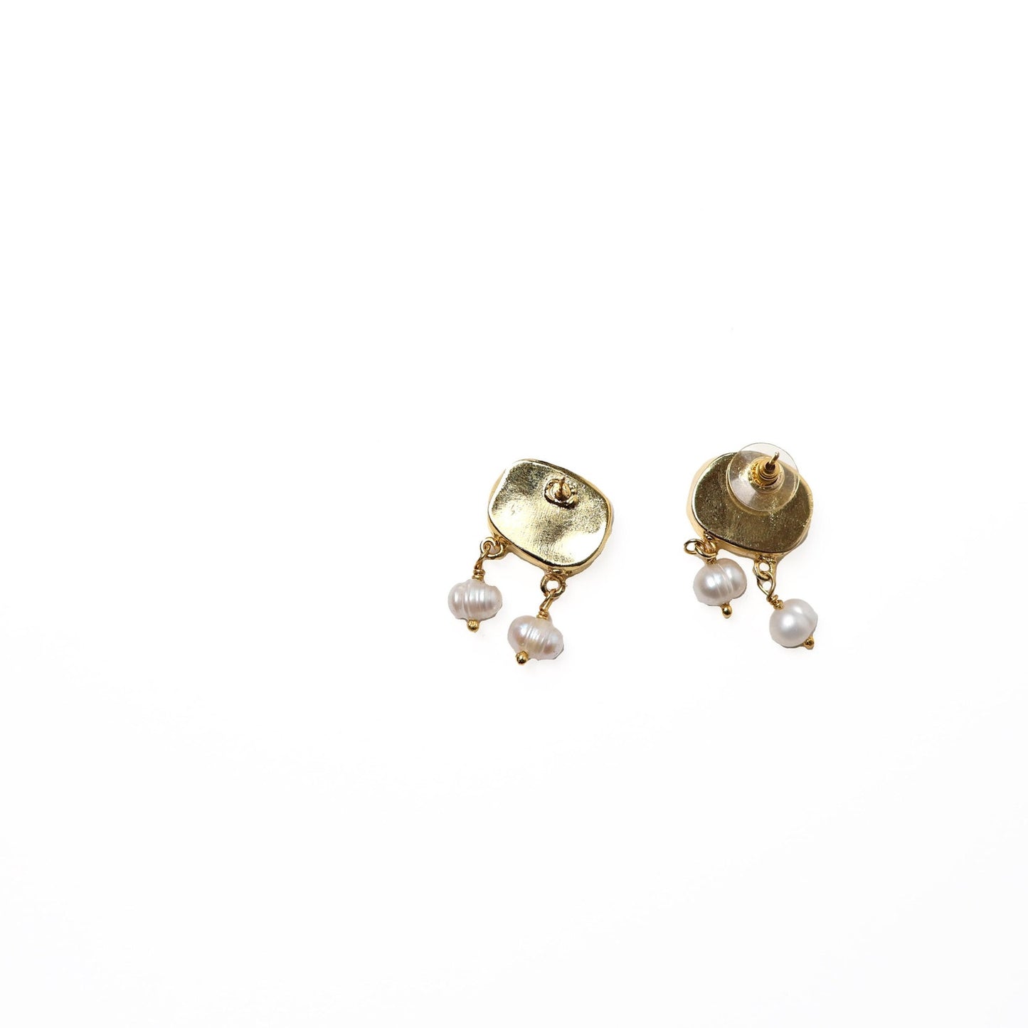 Eclectic Inventory Gold Toned Natural Stone Earrings with Drop Pearls | Pearl and Garnet Style