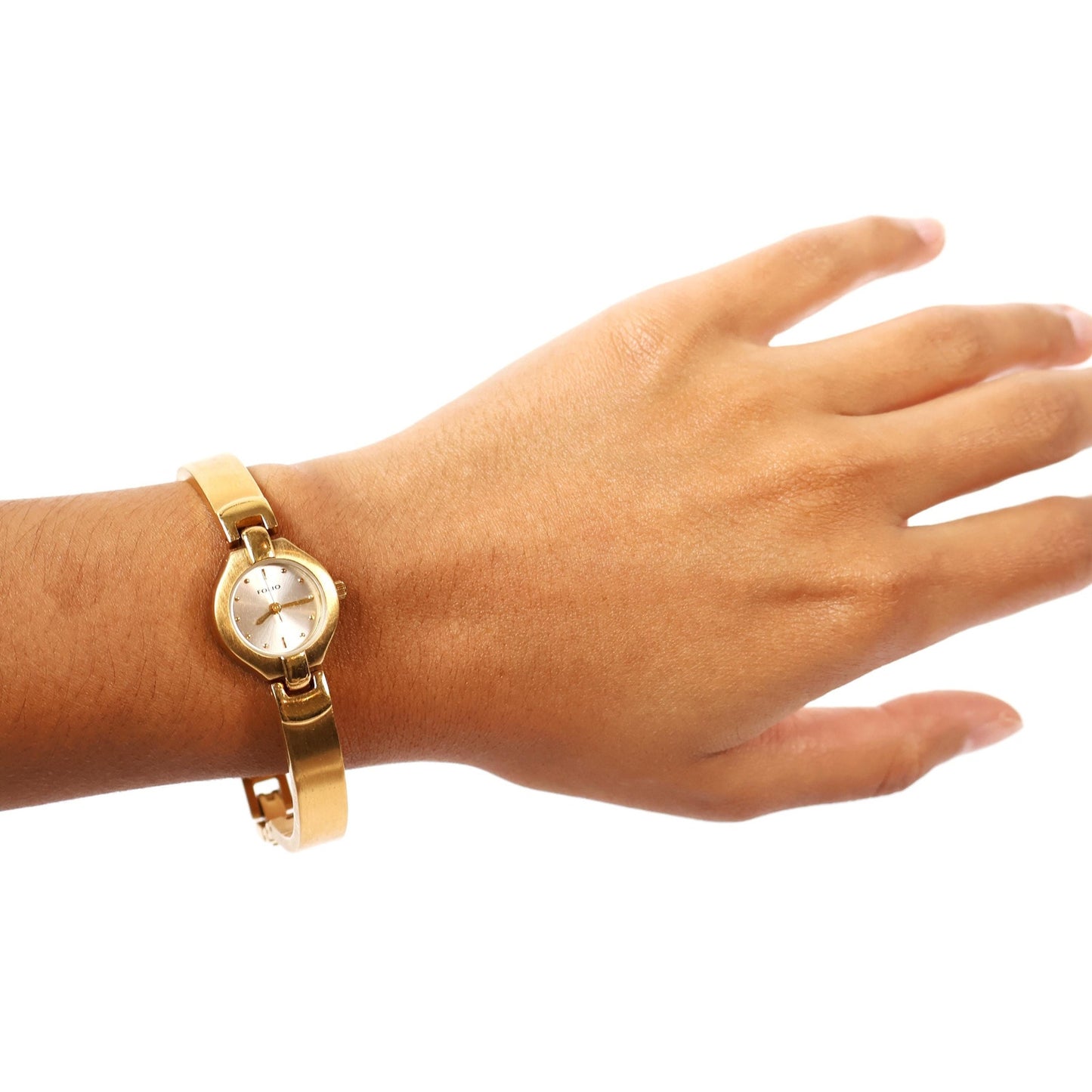 Vintage Gold Watch with Gold Round Face | FOLIO
