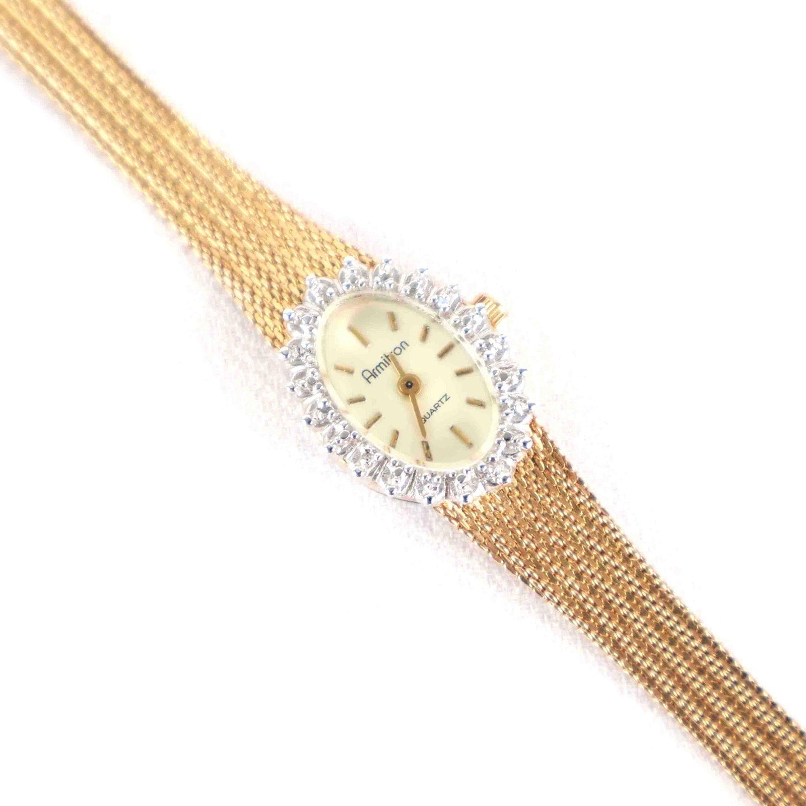 Vintage Armitron Diamond / Oval Face Watch – Gold Tone Bracelet (Working Battery)