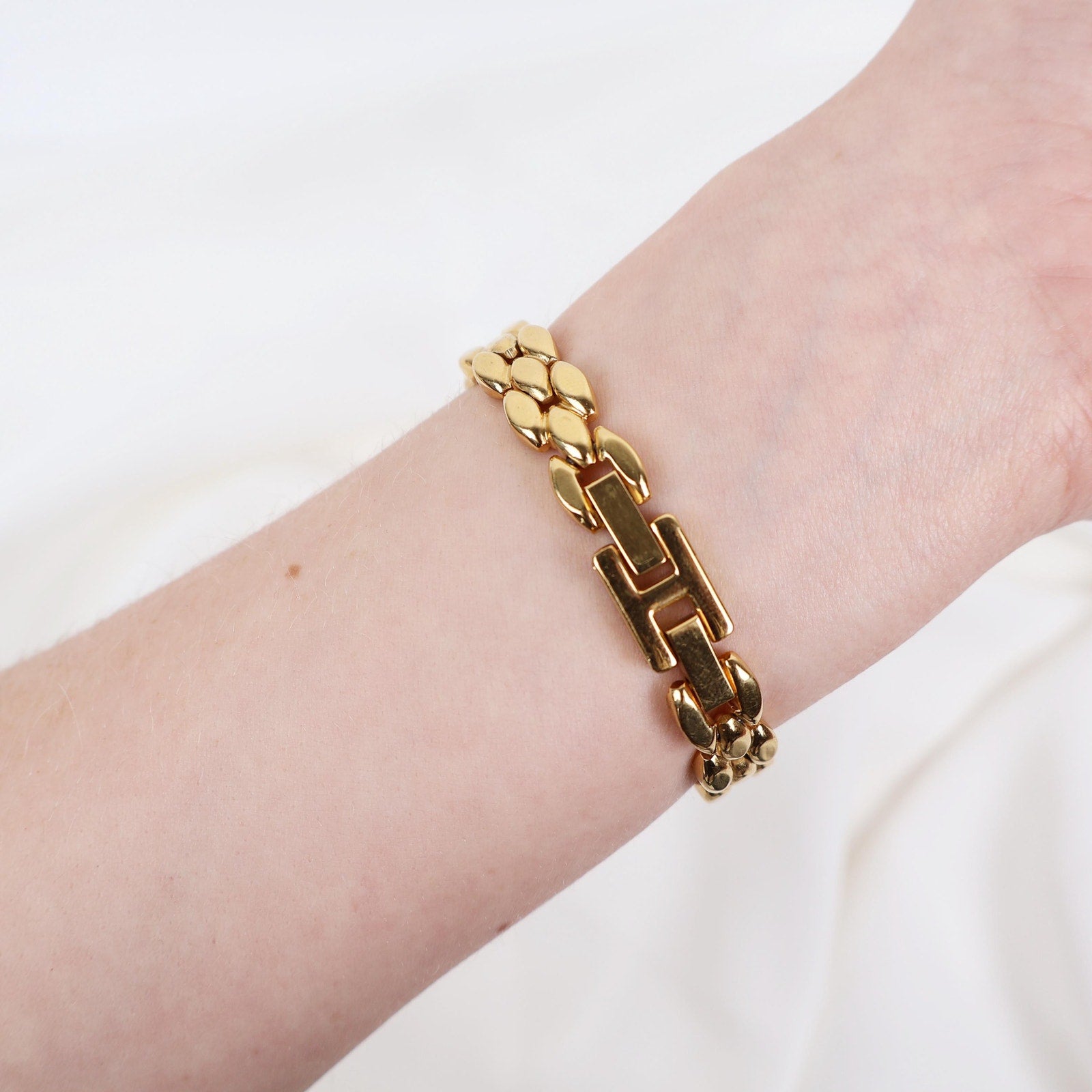 Vintage Gold Tone Kathie Lee Bracelet Watch