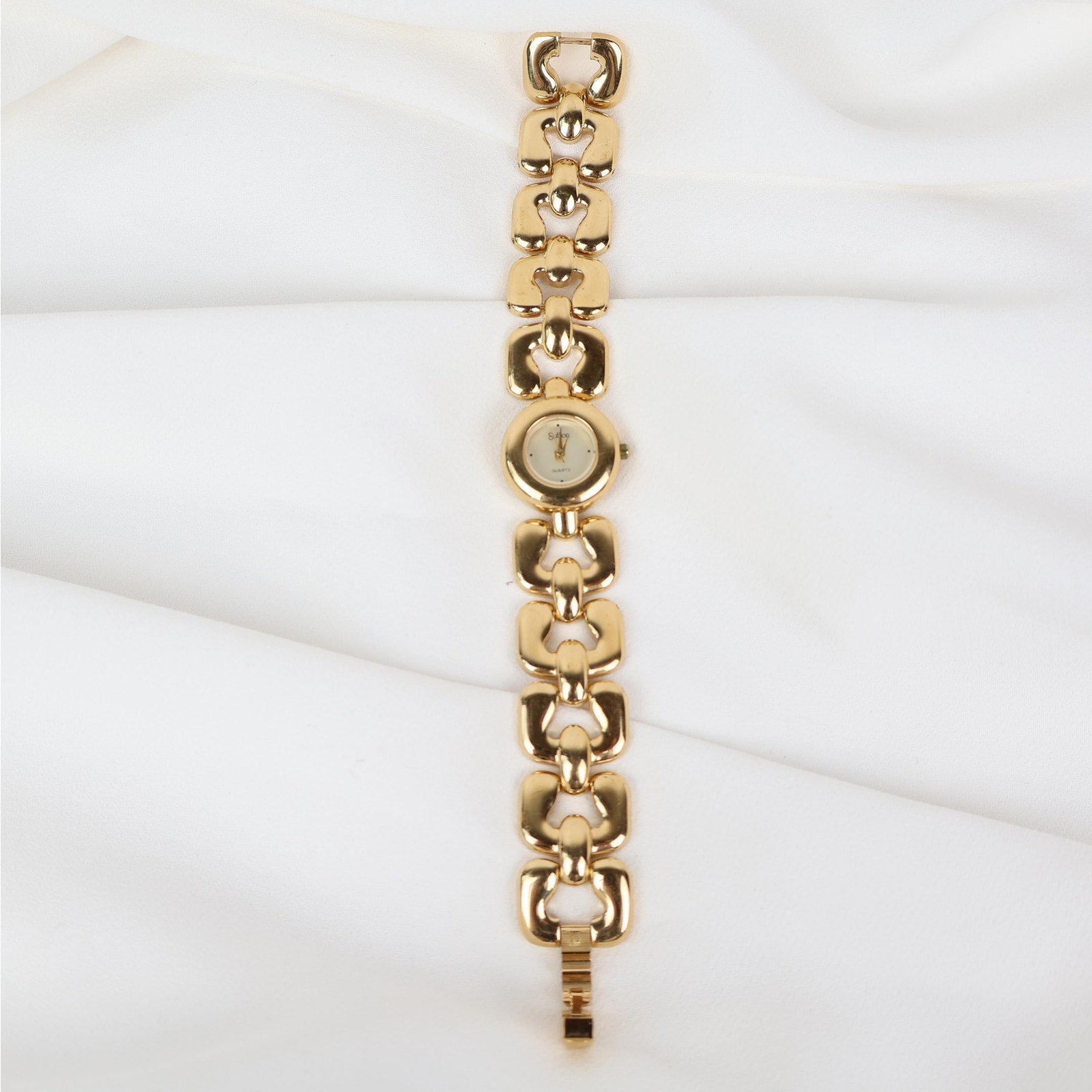 Vintage Gold Tone Chunky Sutton Watch