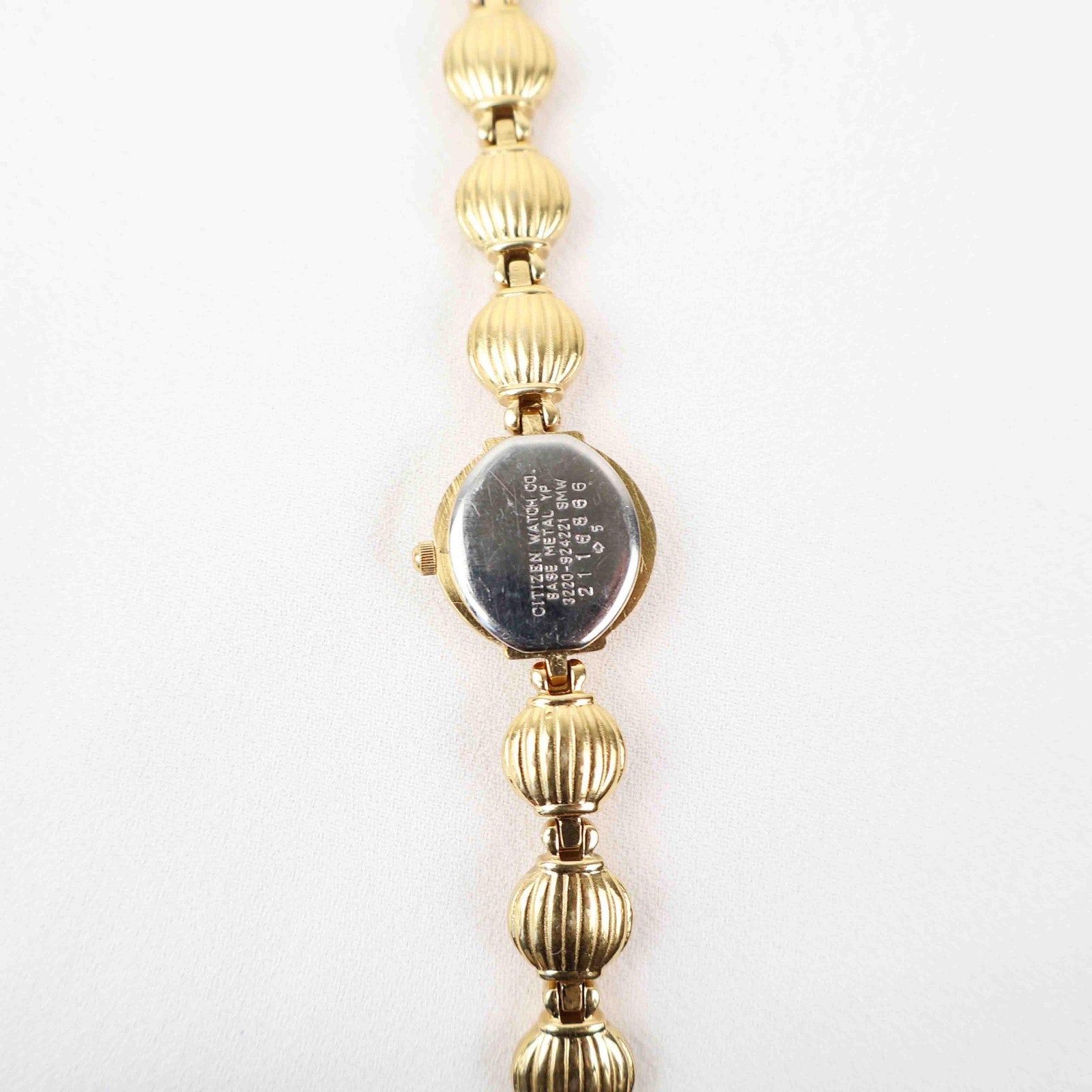 Stunning Vintage Citizen Watch – Gold Tone Bracelet (Working Battery)
