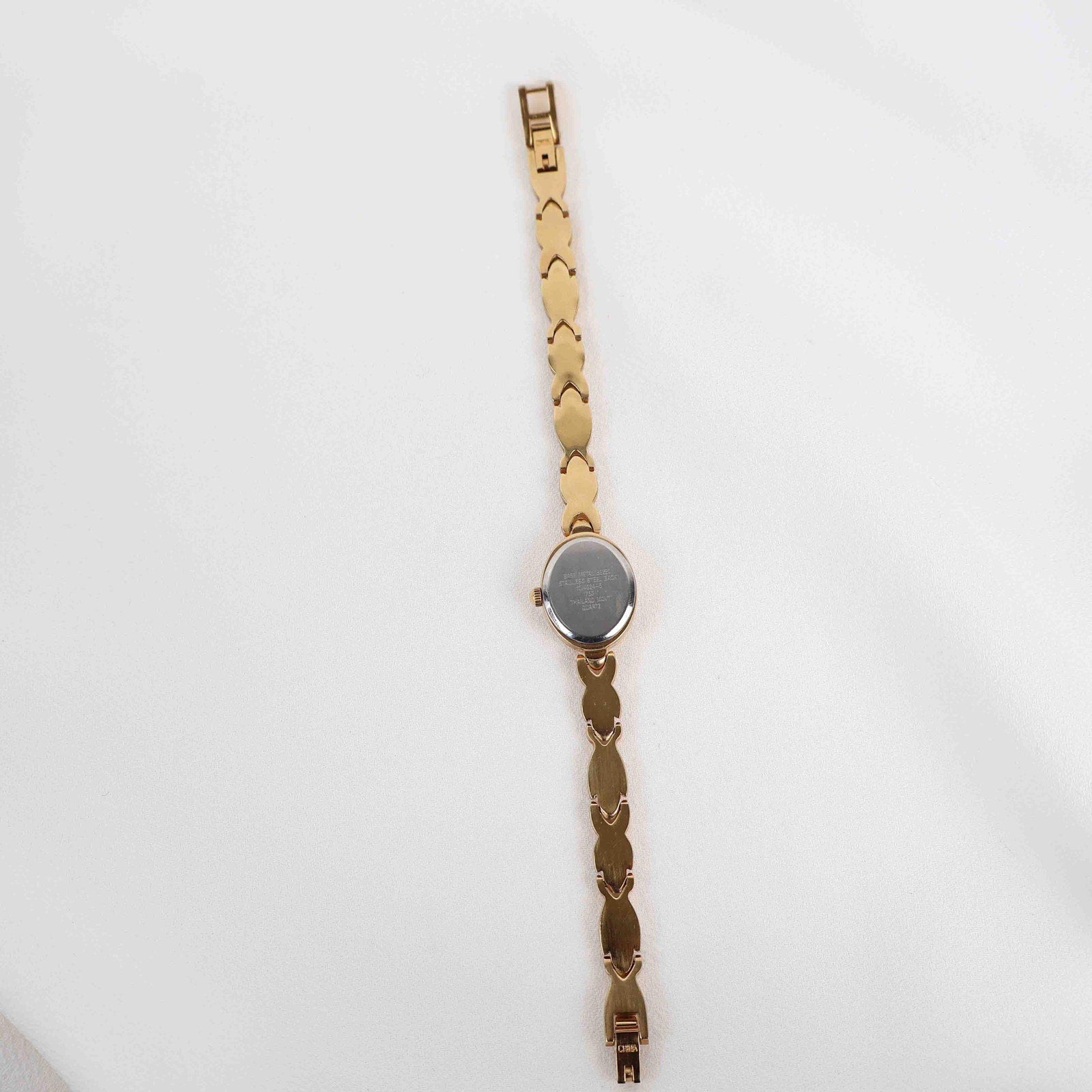 Vintage Seiko Round Face Watch – Gold Tone Rope Style Bracelet (Working Battery)